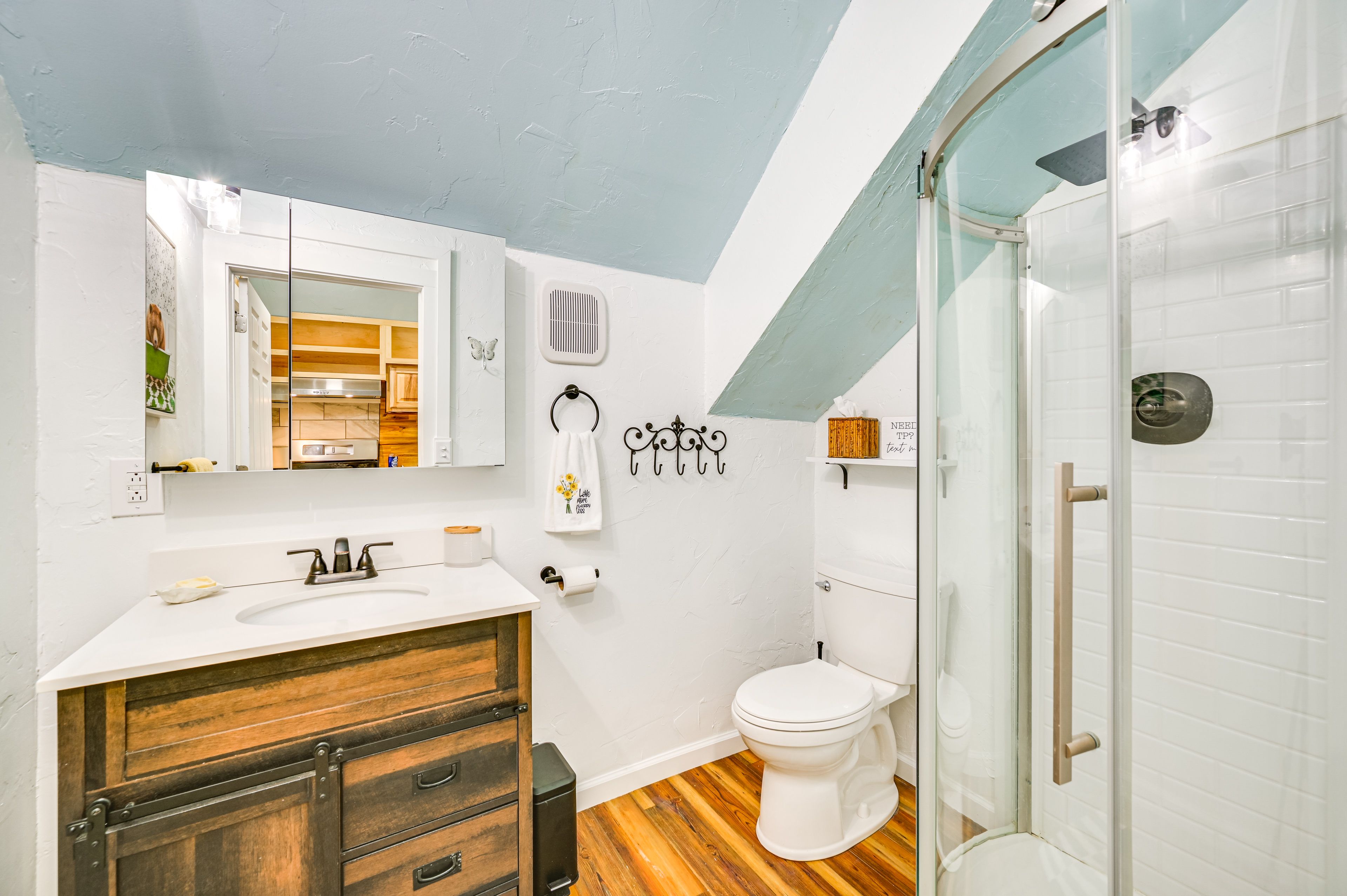 Full Bath | Towels