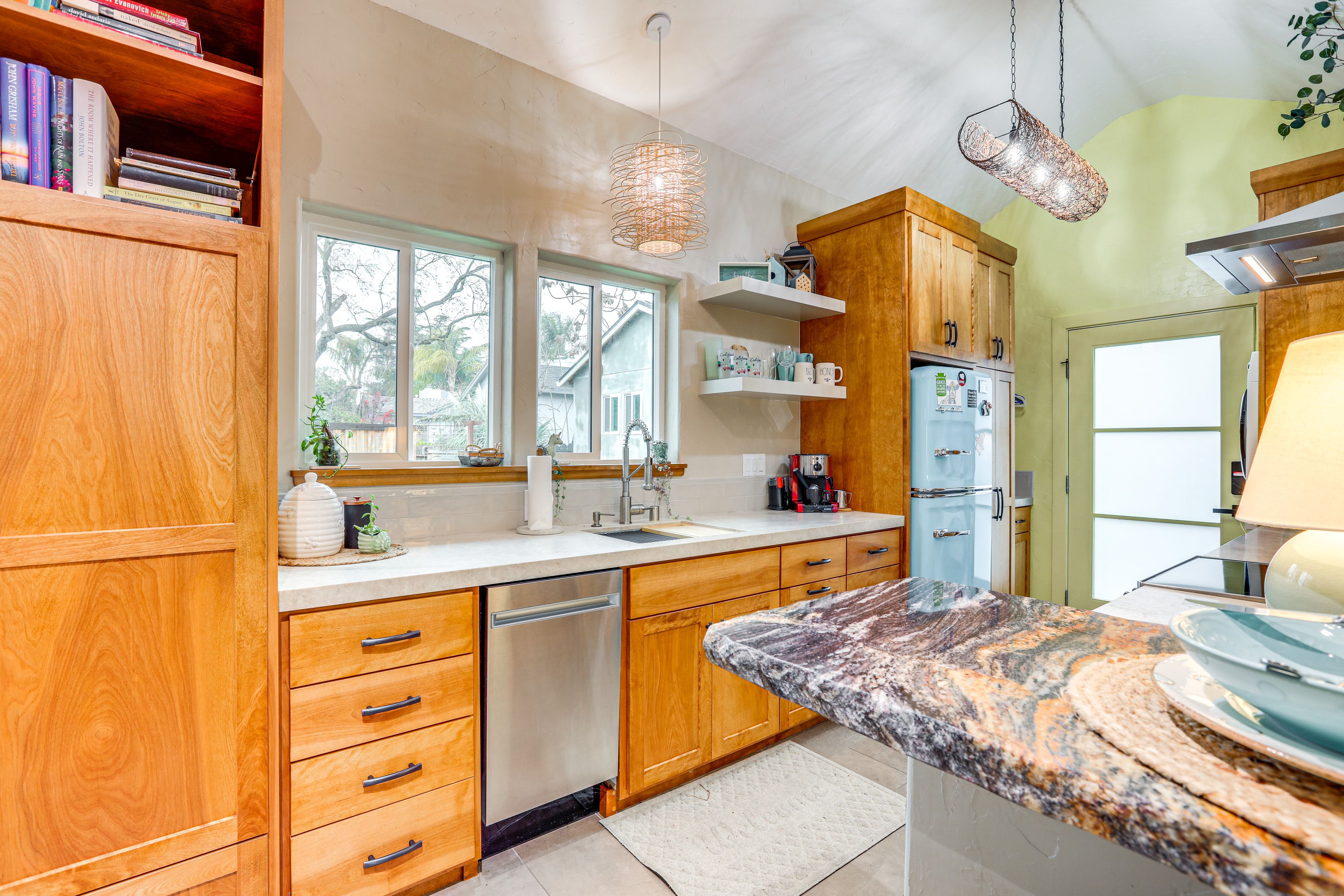 Kitchen | Espresso Machine | Blender | Crockpot | Toaster | Cooking Basics