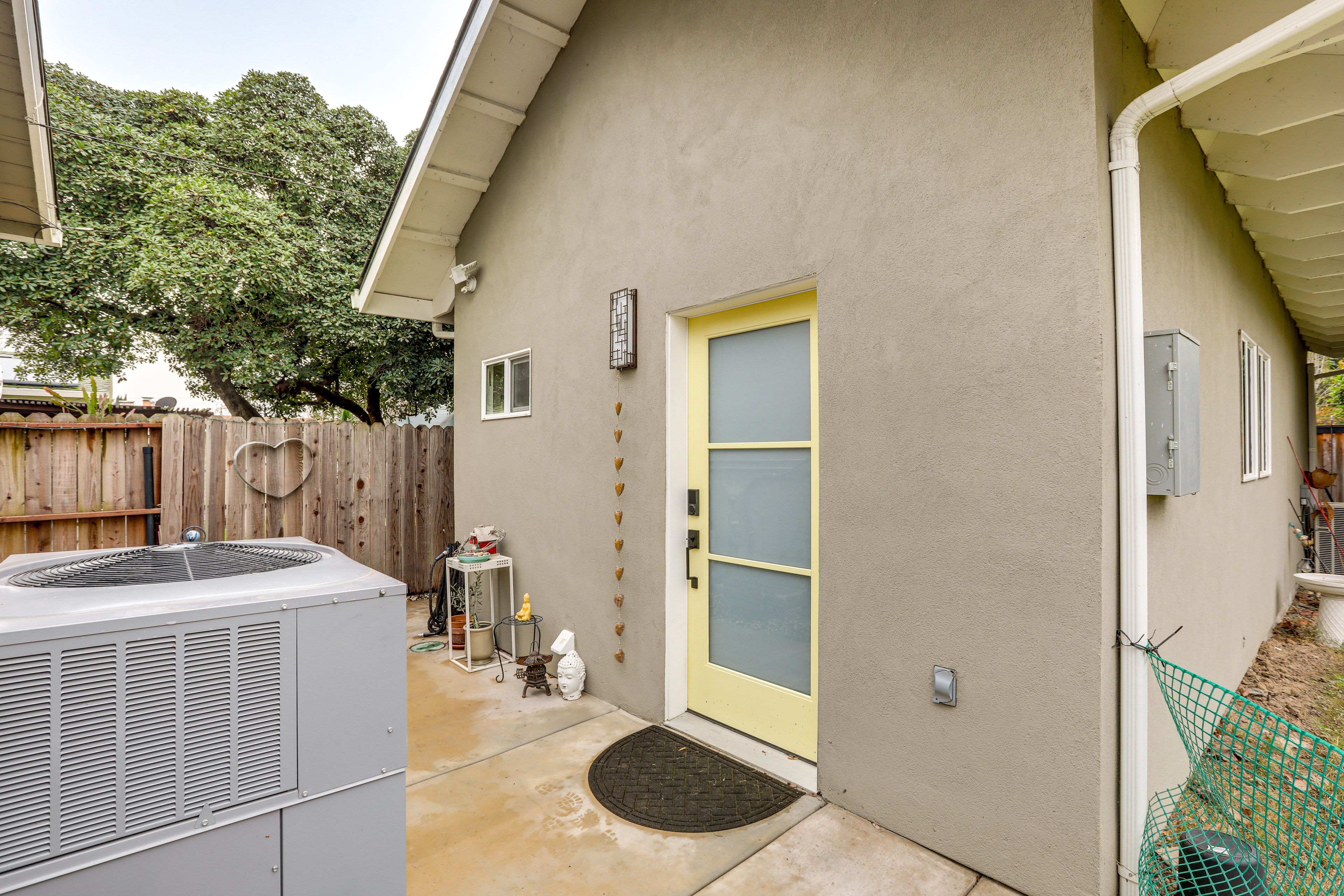 Unit Entrance
