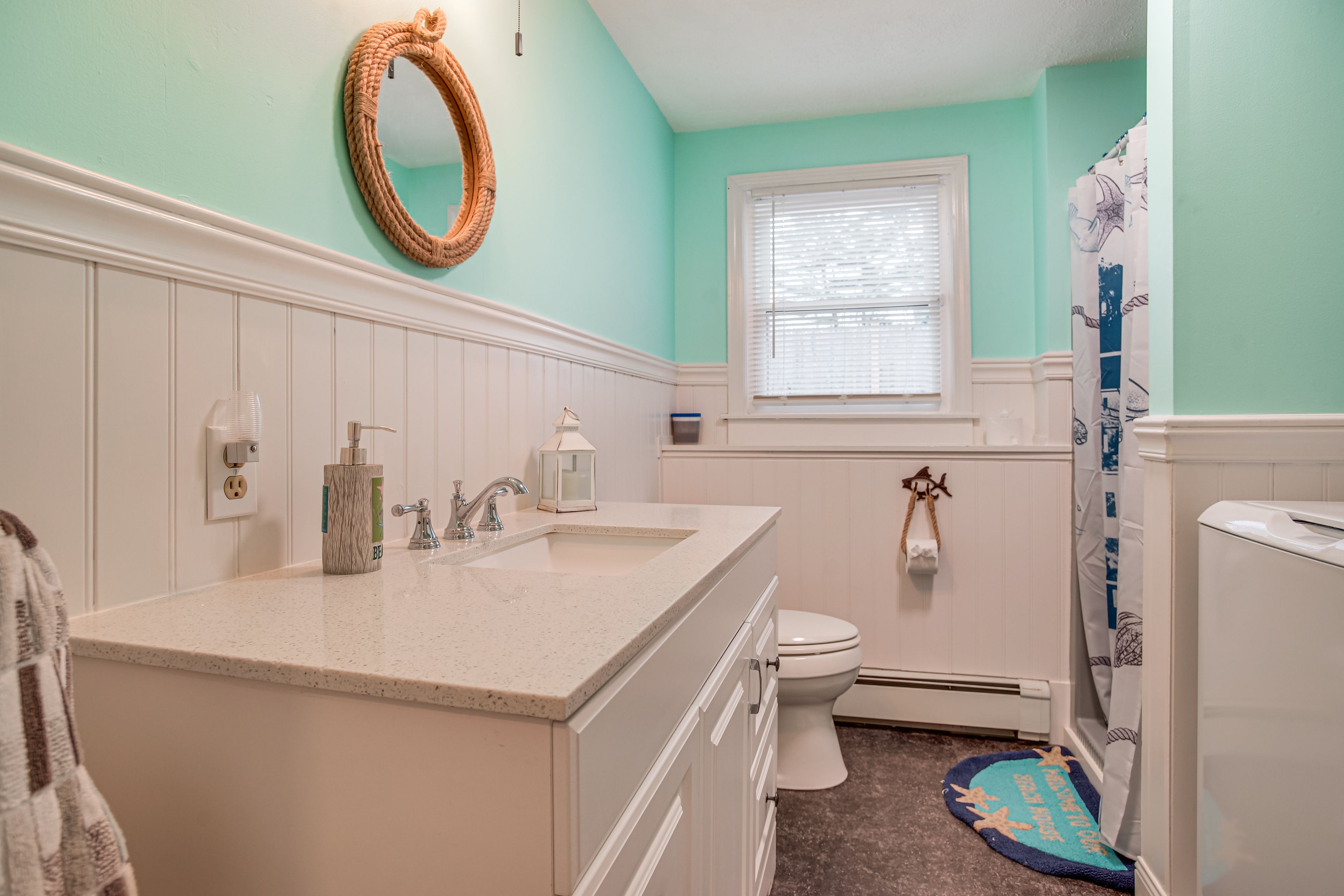 Full Bathroom | Lower Level | Washer & Dryer