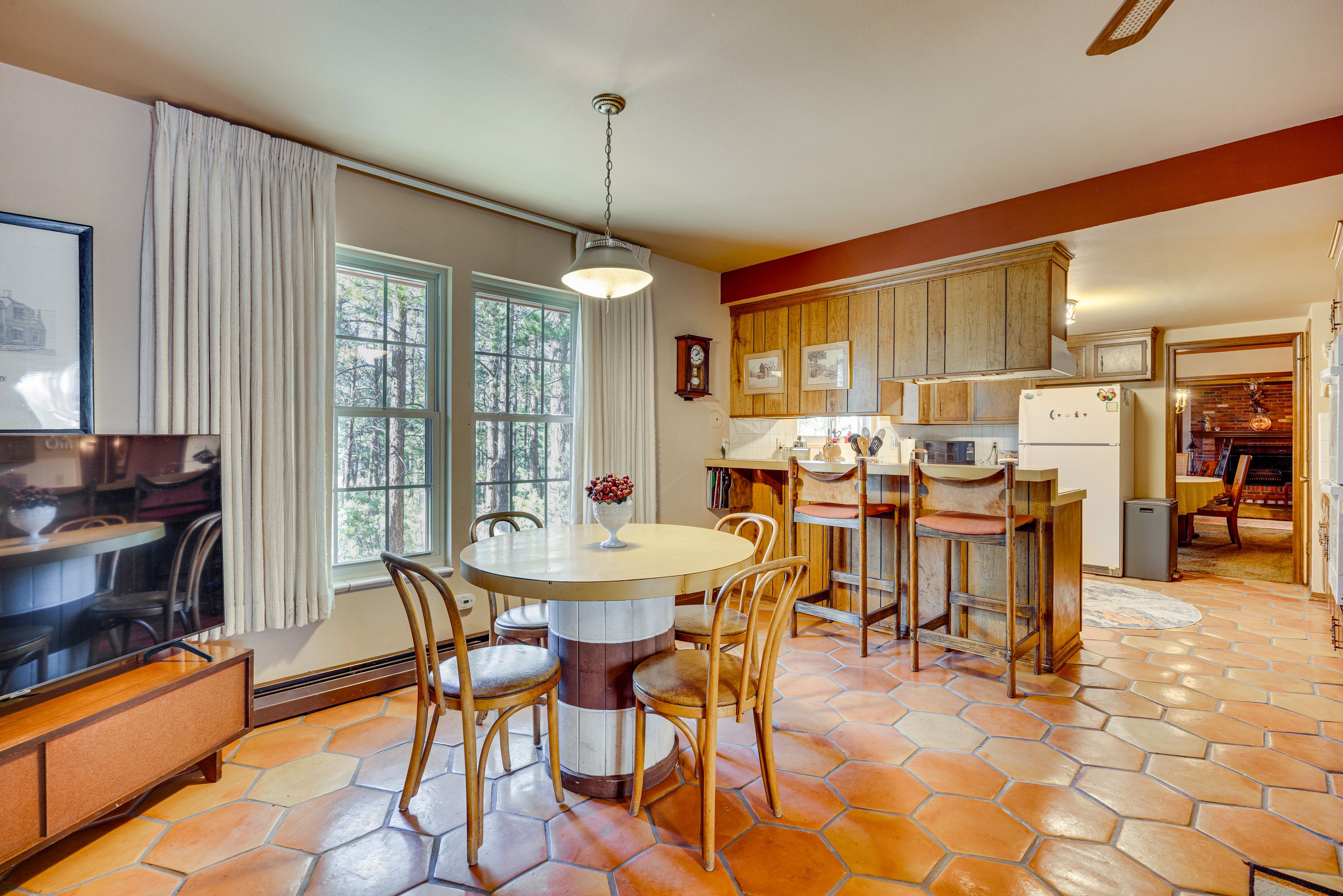 2nd Dining Area | 1st Floor