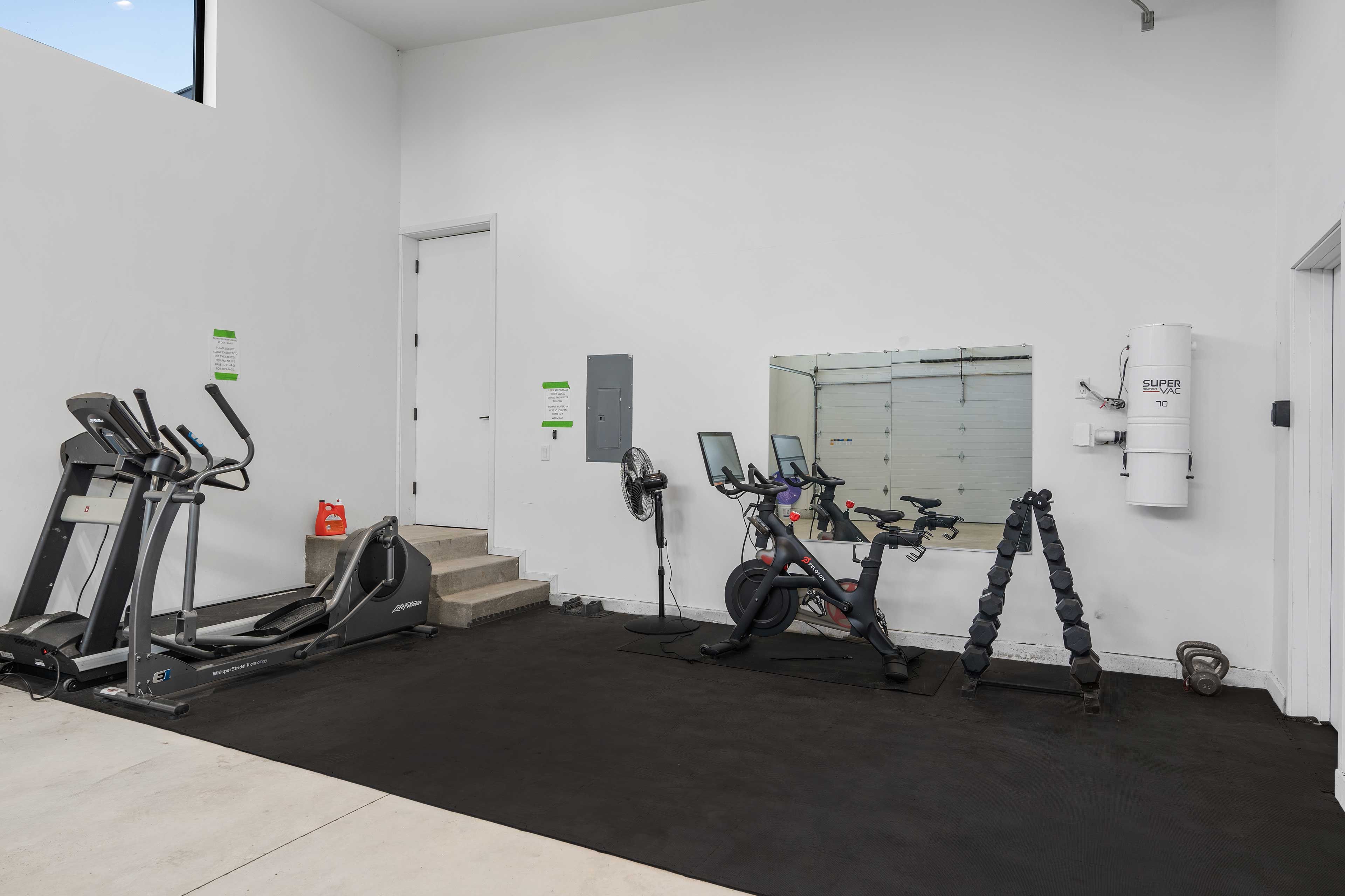 Garage | Home Gym