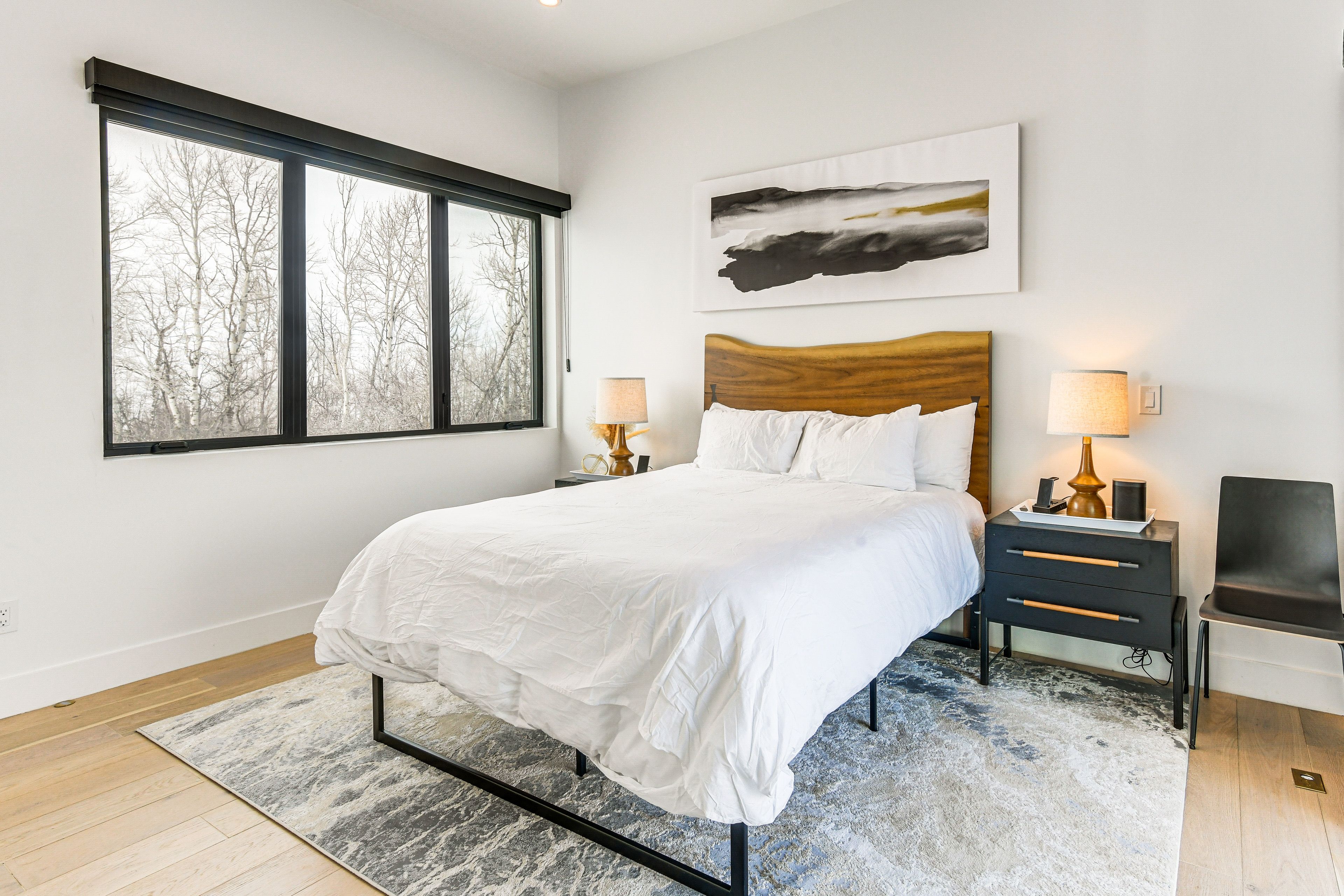 Bedroom 3 | 1st Floor | Queen Bed