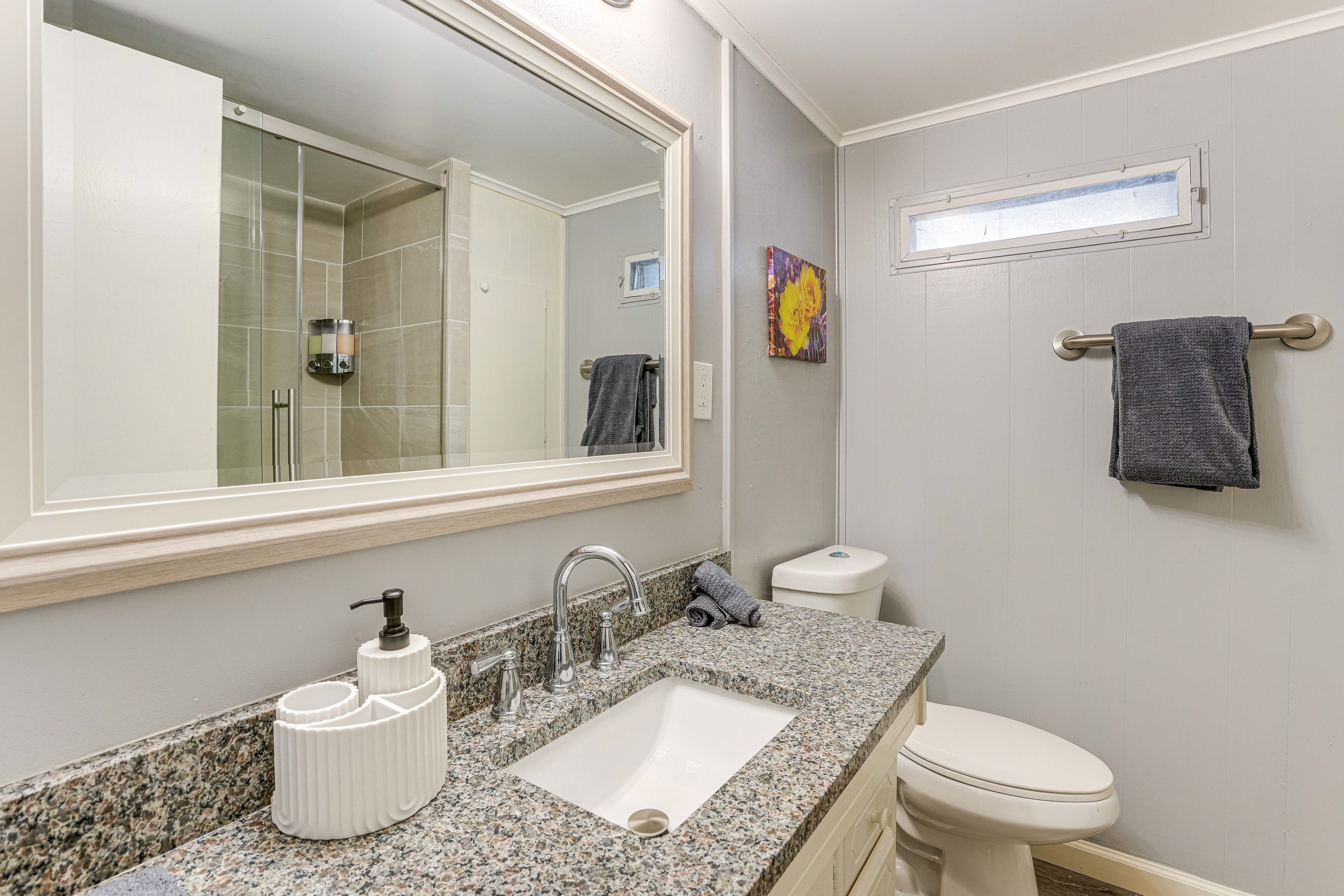 Full Bathroom