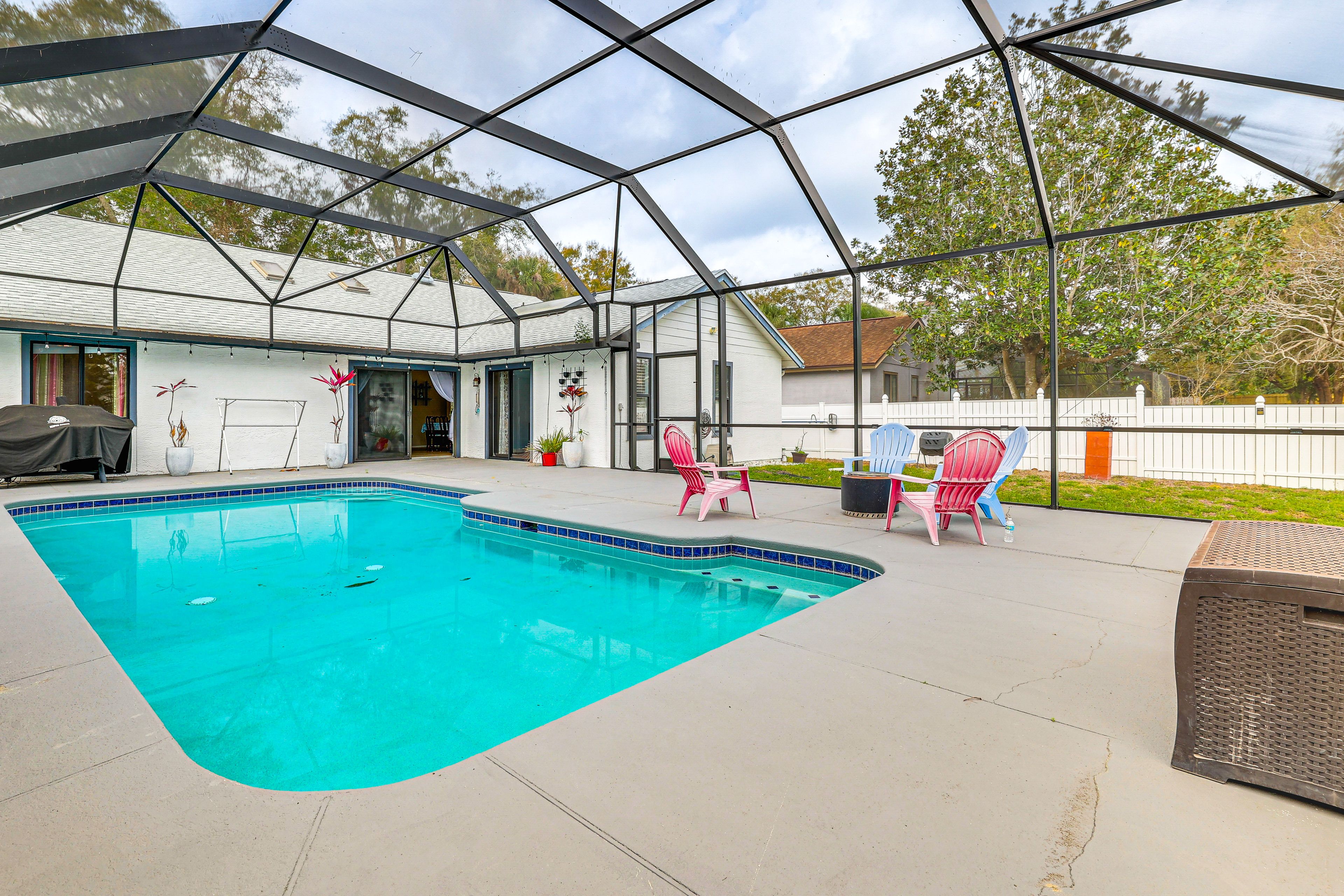Screened-In Lanai | Fireplace | Grill