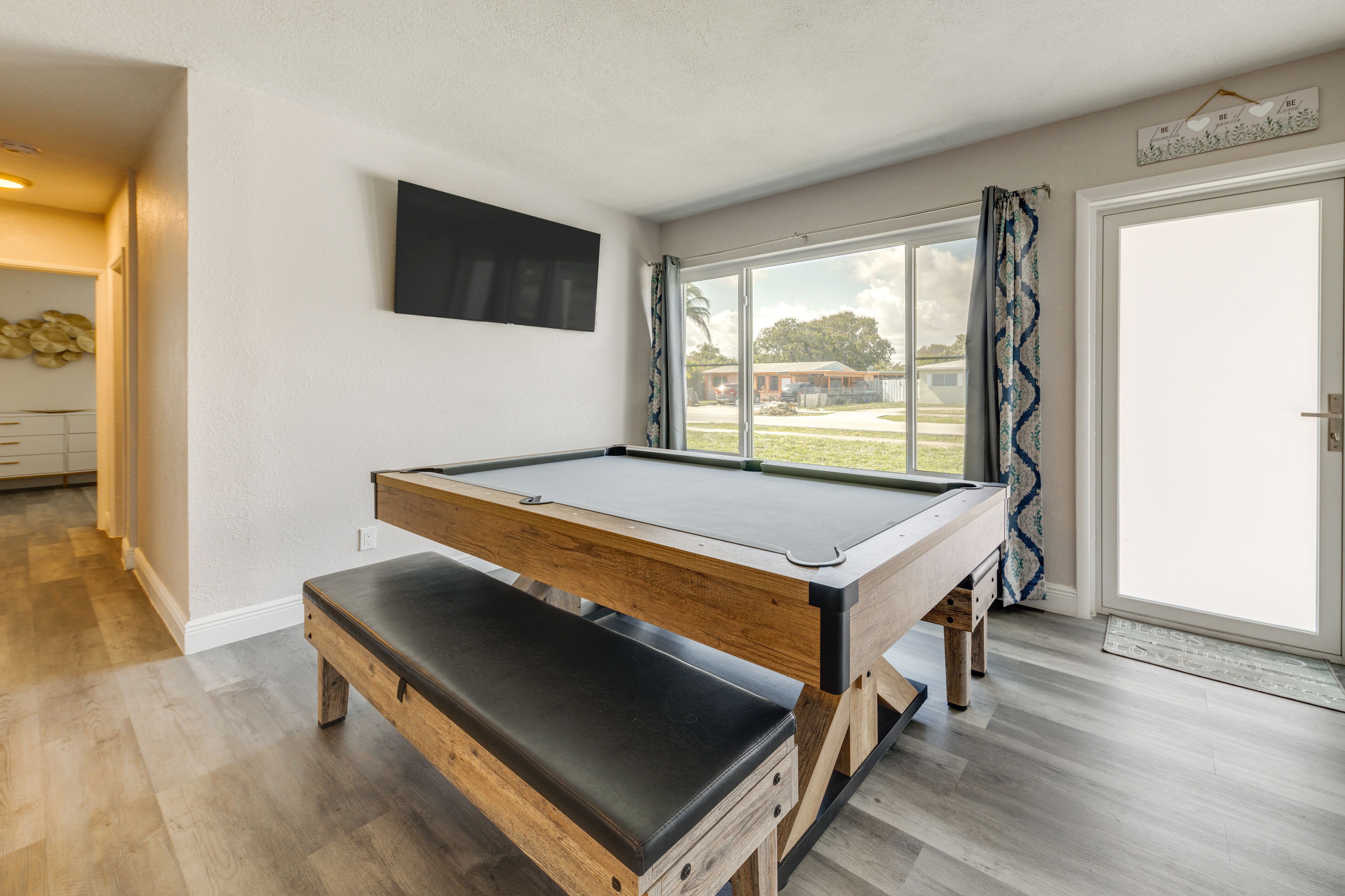 Boynton Beach Vacation Rental | 3BR | 1BA | 2 Steps to Enter | 1,200 Sq Ft