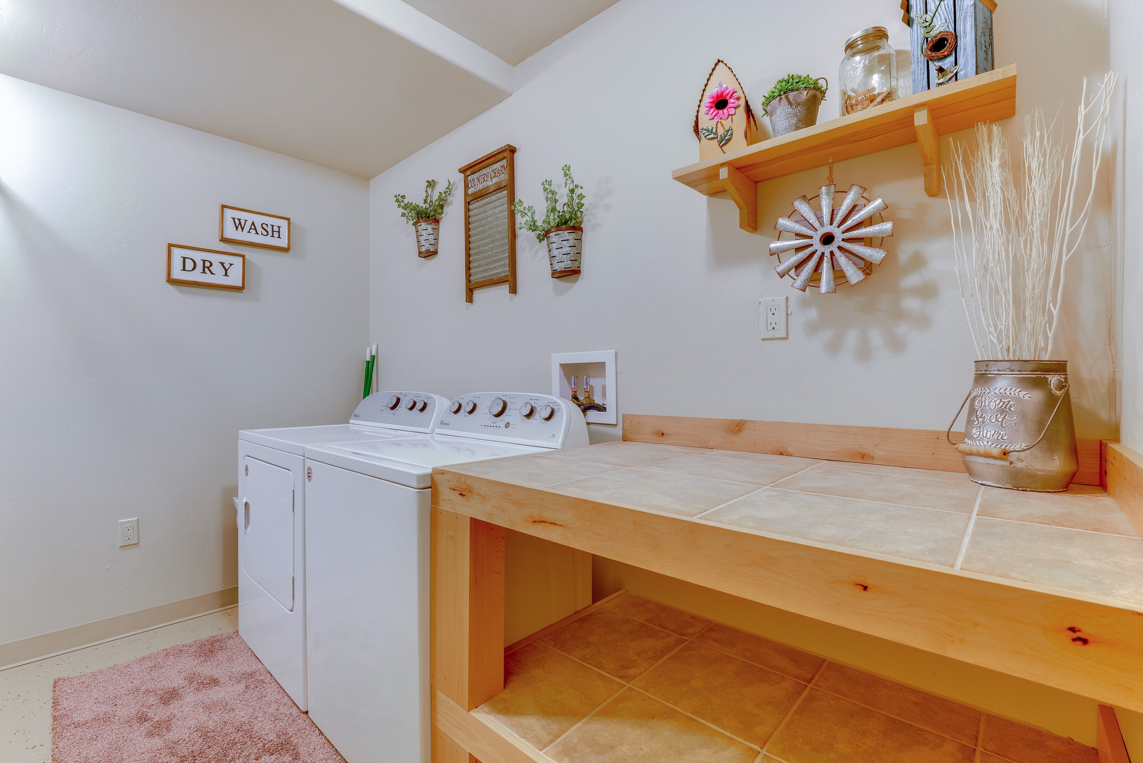 In-Unit Laundry | 1st Floor