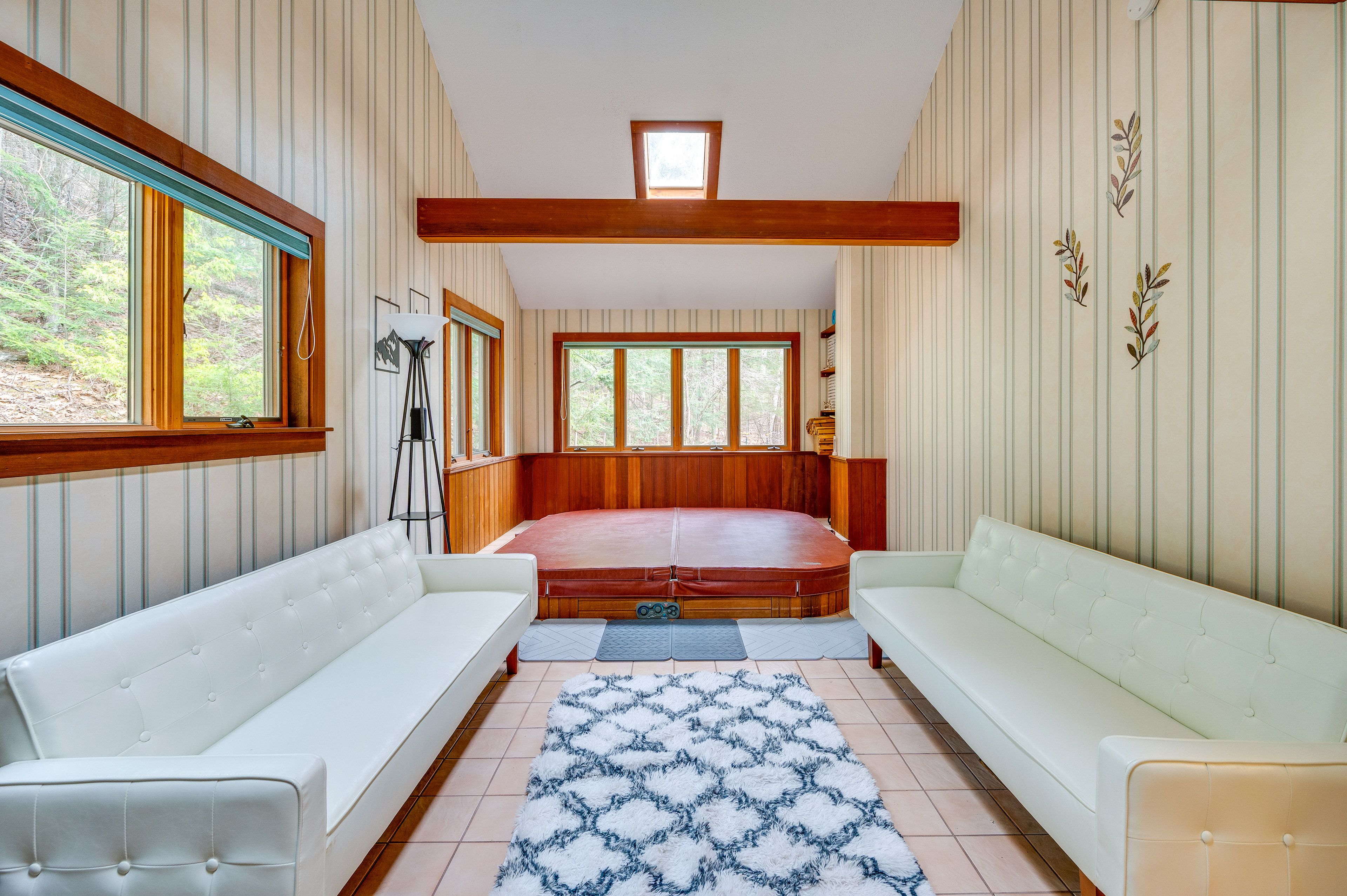 Hot Tub Room | 1st Floor | 2 Full Sleeper Sofas