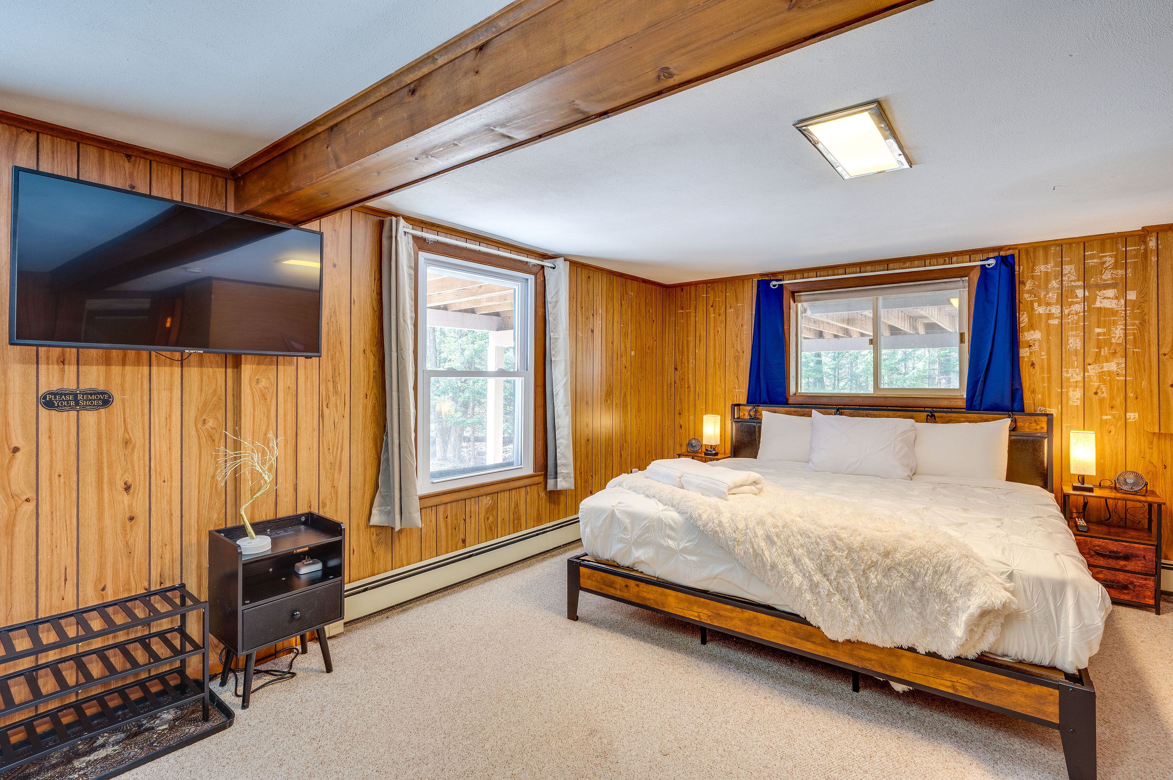 Living Room | Lower Unit | Central Heating & A/C | Free WiFi