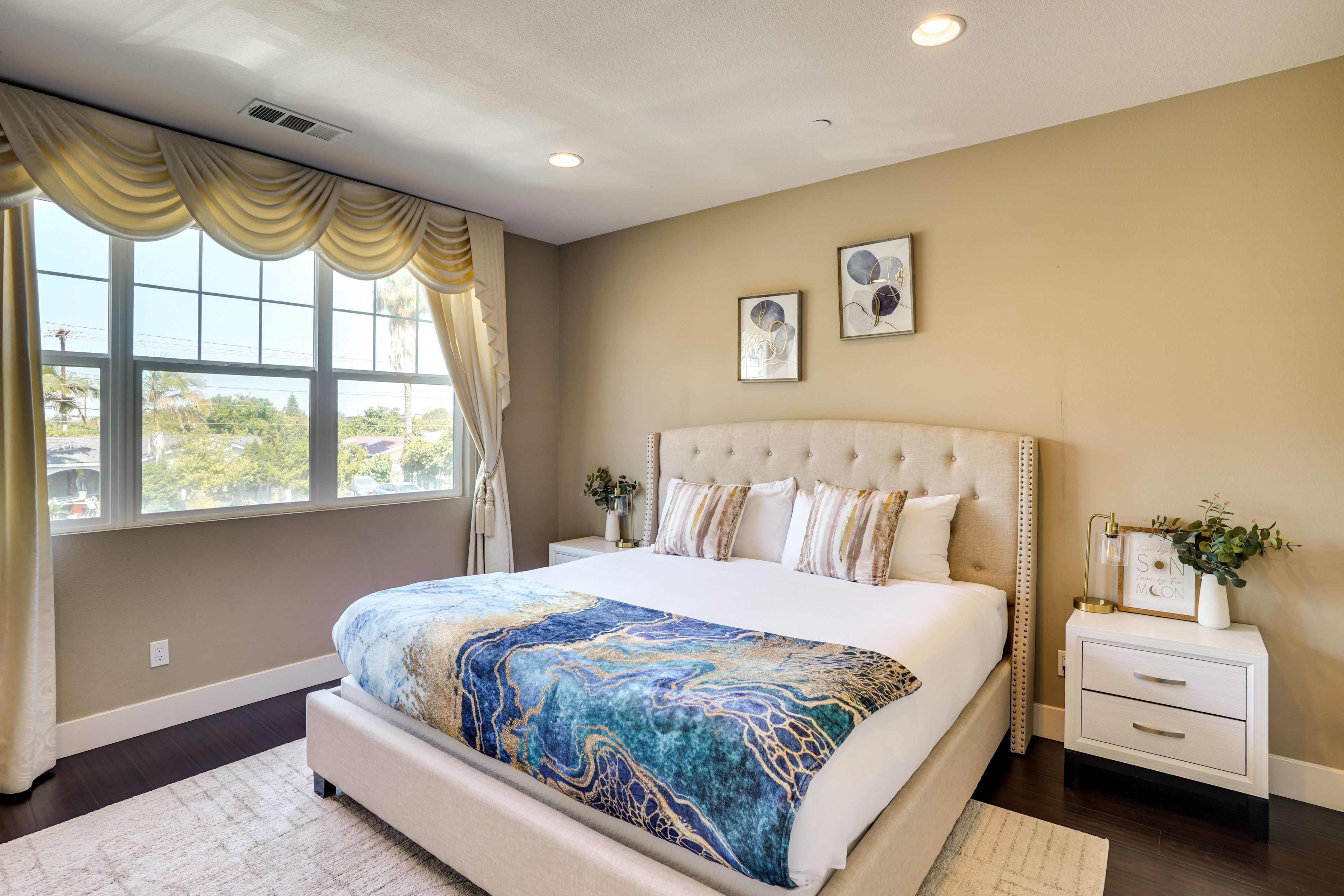 Bedroom 2 | 2nd Floor | King Bed