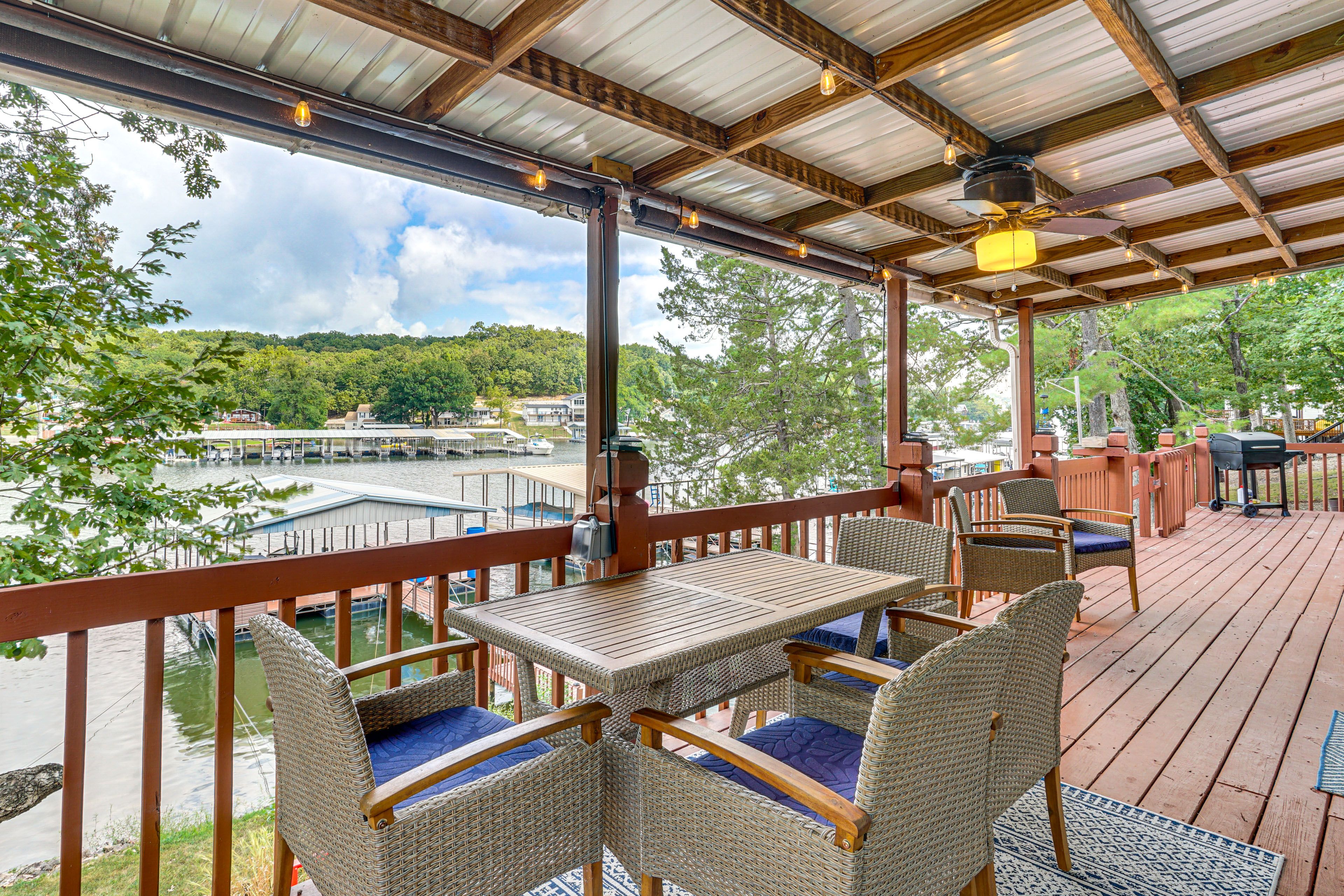 Lake Ozark Vacation Rental | 3BR | 3BA | 2,228 Sq Ft | Steps to Enter