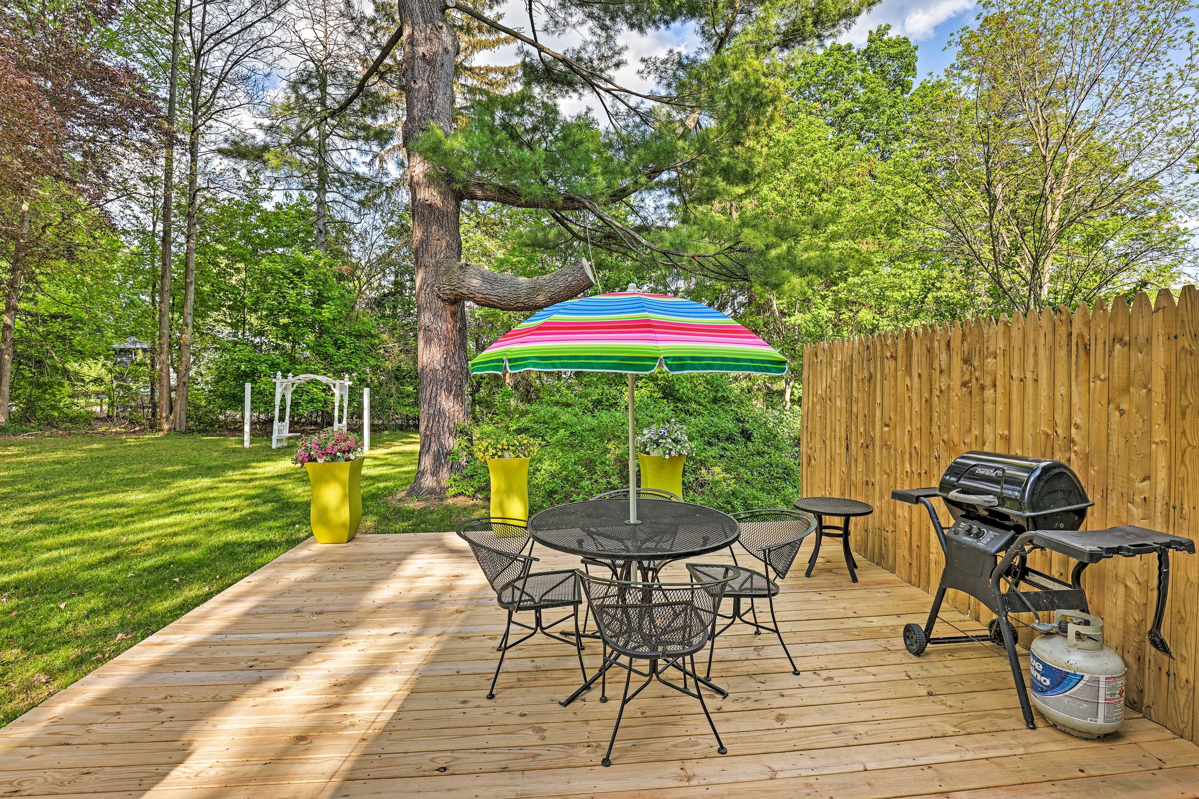 Shared Deck