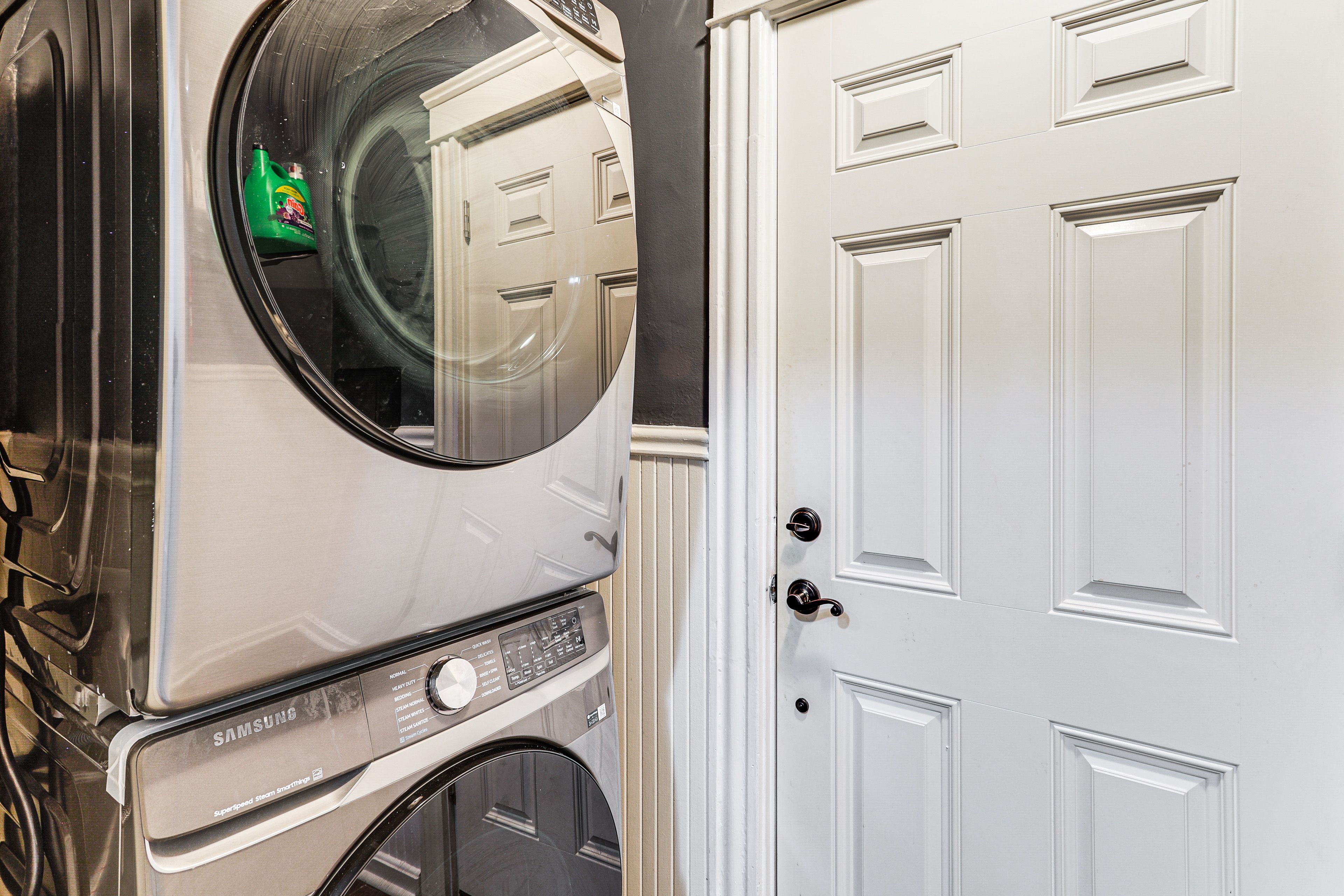 In-Unit Laundry