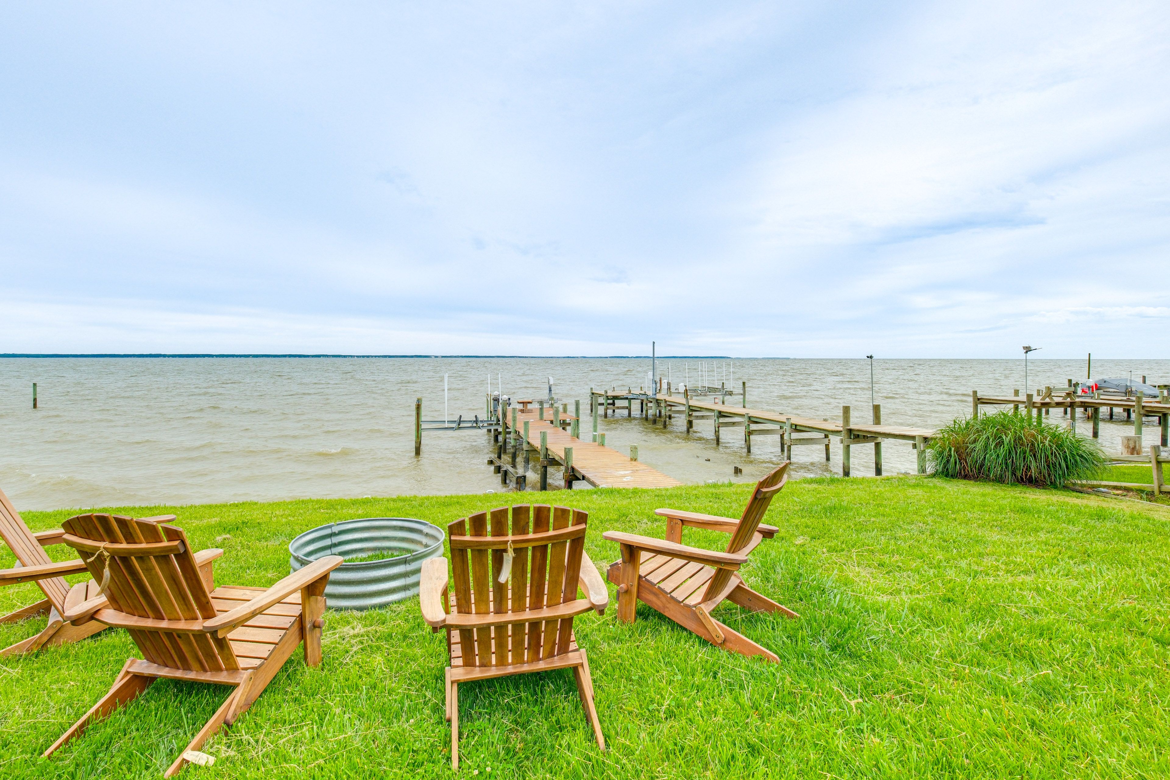 Hague Vacation Rental | 3BR | 1BA | 1 Step Required | 1,300 Sq Ft