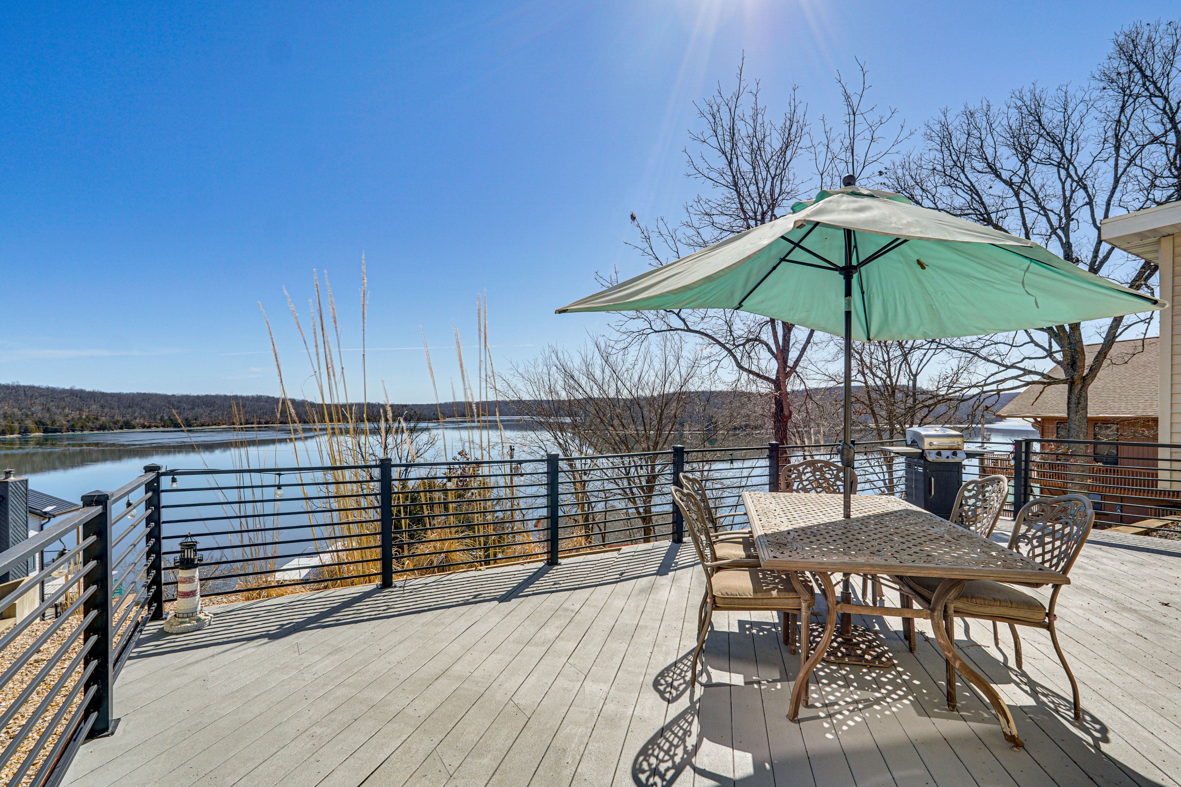Kaiser Vacation Rental | 2BR | 1.5BA | 1,150 Sq Ft | 1 Step to Enter