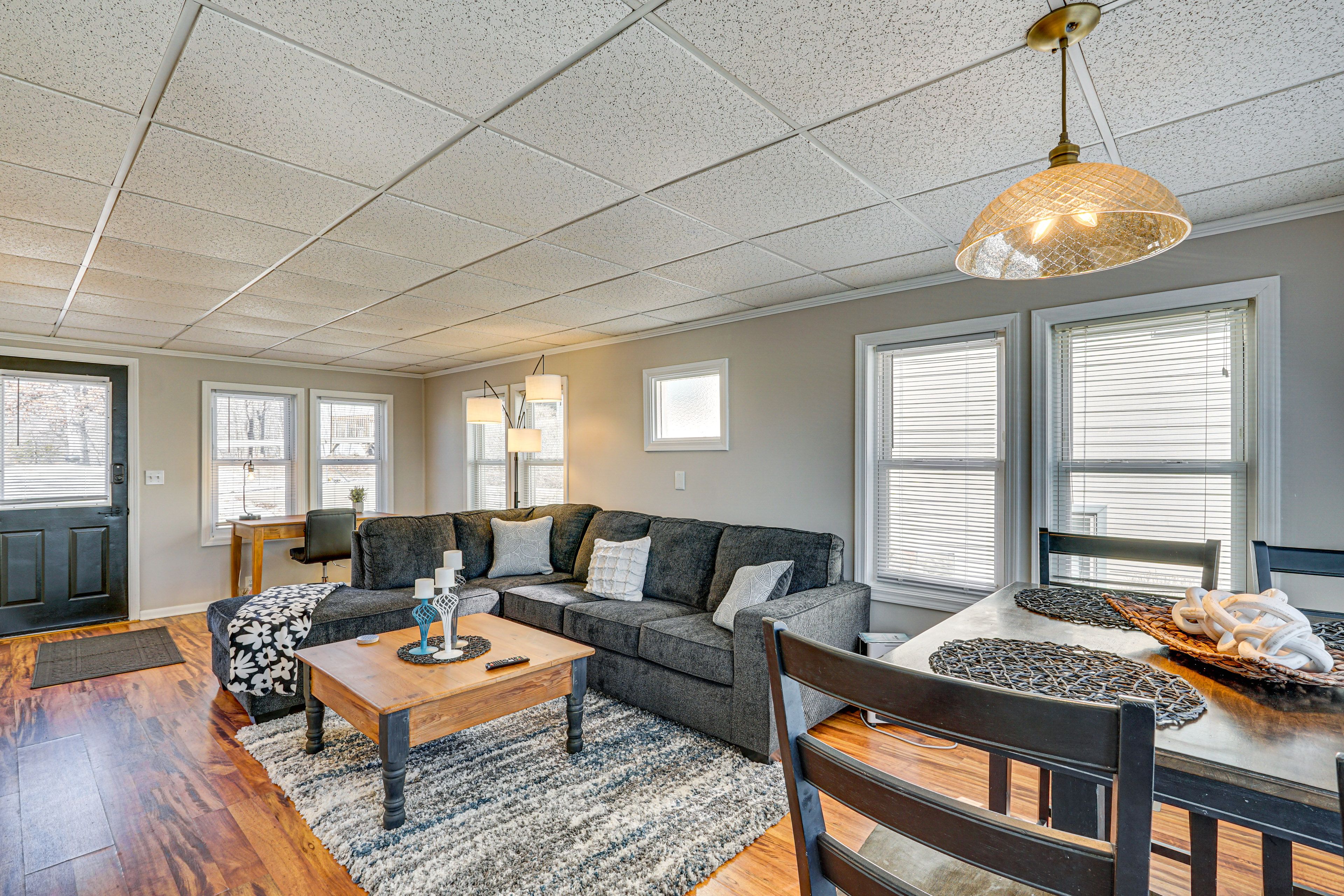 Dining Area | Dishware/Flatware | Trash Bags/Paper Towels