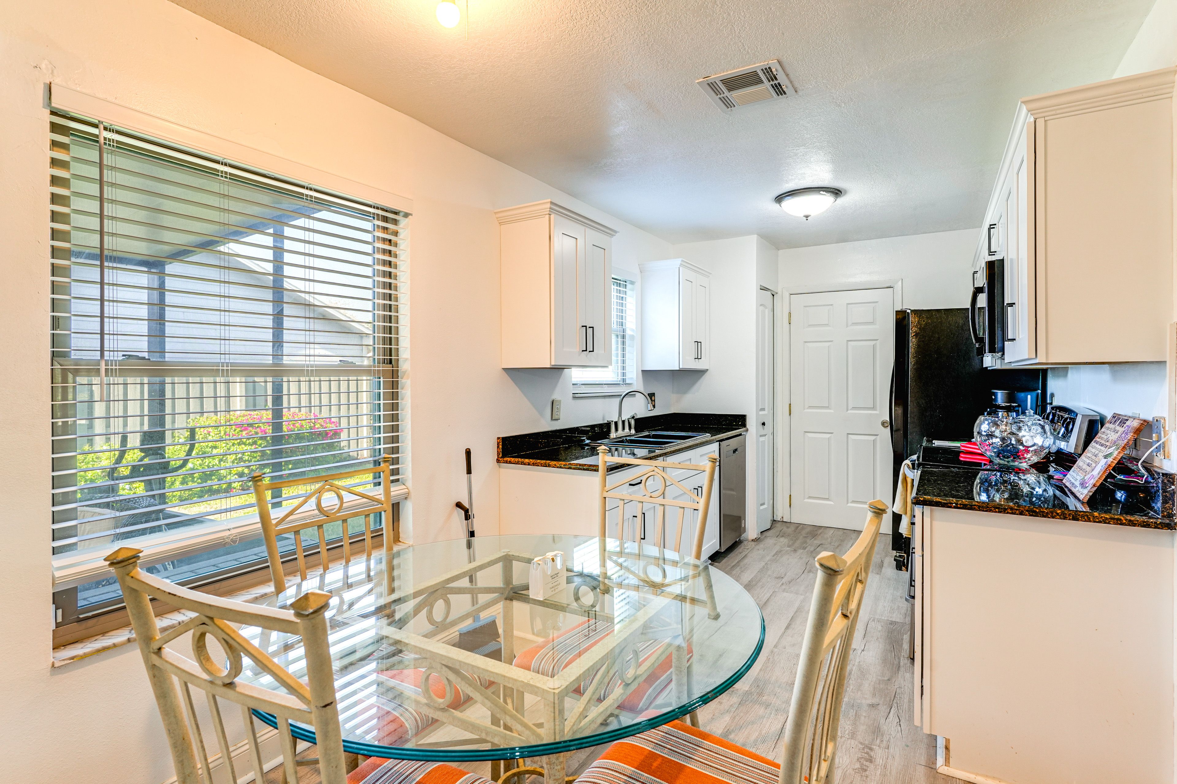 2nd Dining Area | 1st Floor