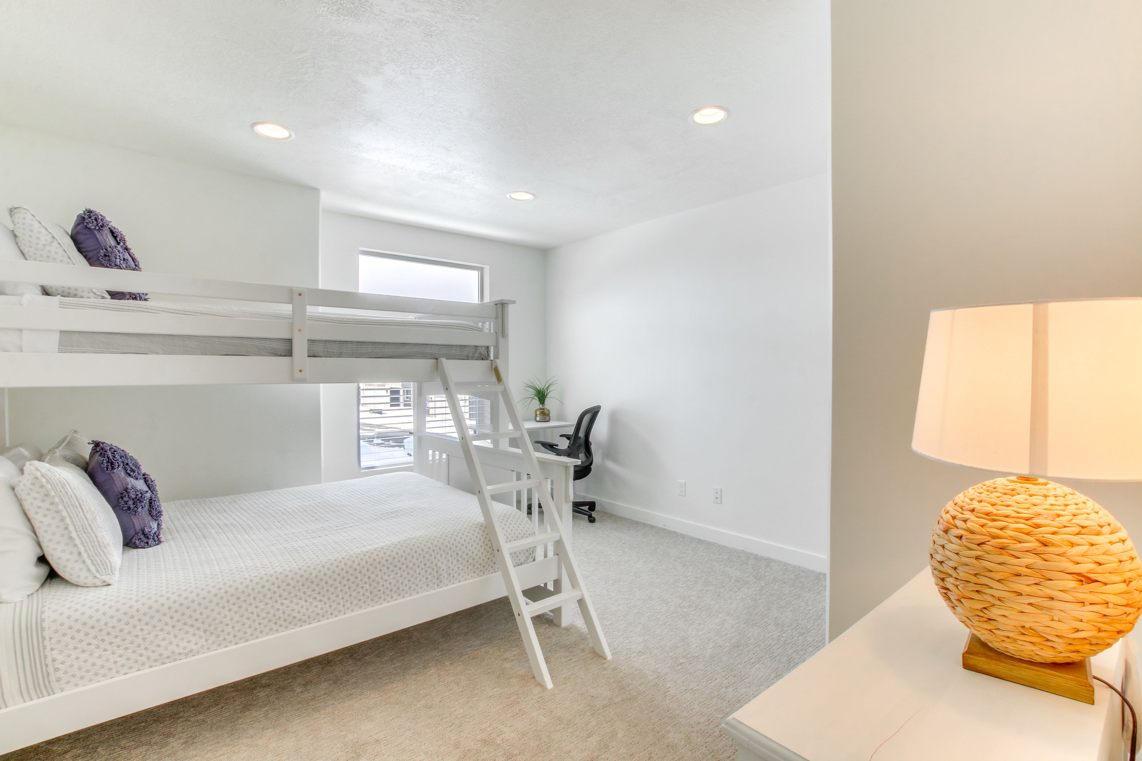 Bedroom 2 | Full/Queen Bunk Bed | 2nd Floor