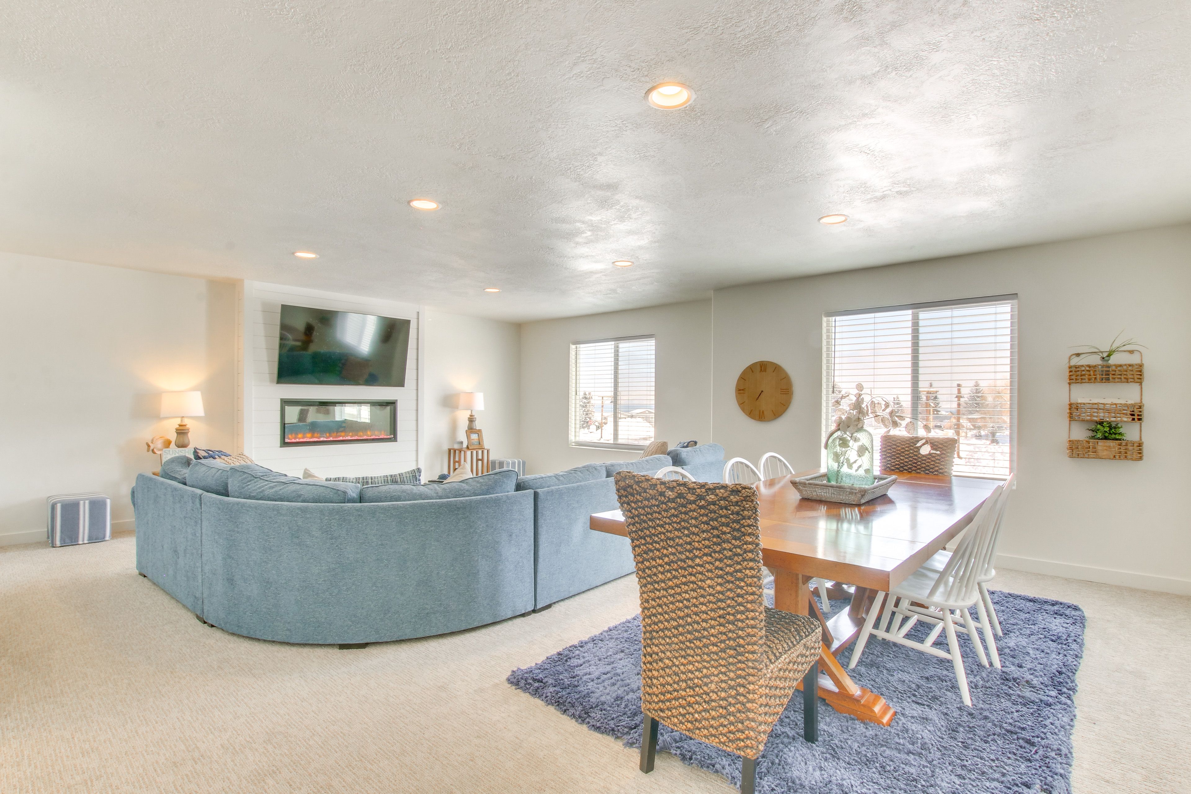 Garden City Vacation Rental | 3BR | 3BA | 2,100 Sq Ft | Stairs Required