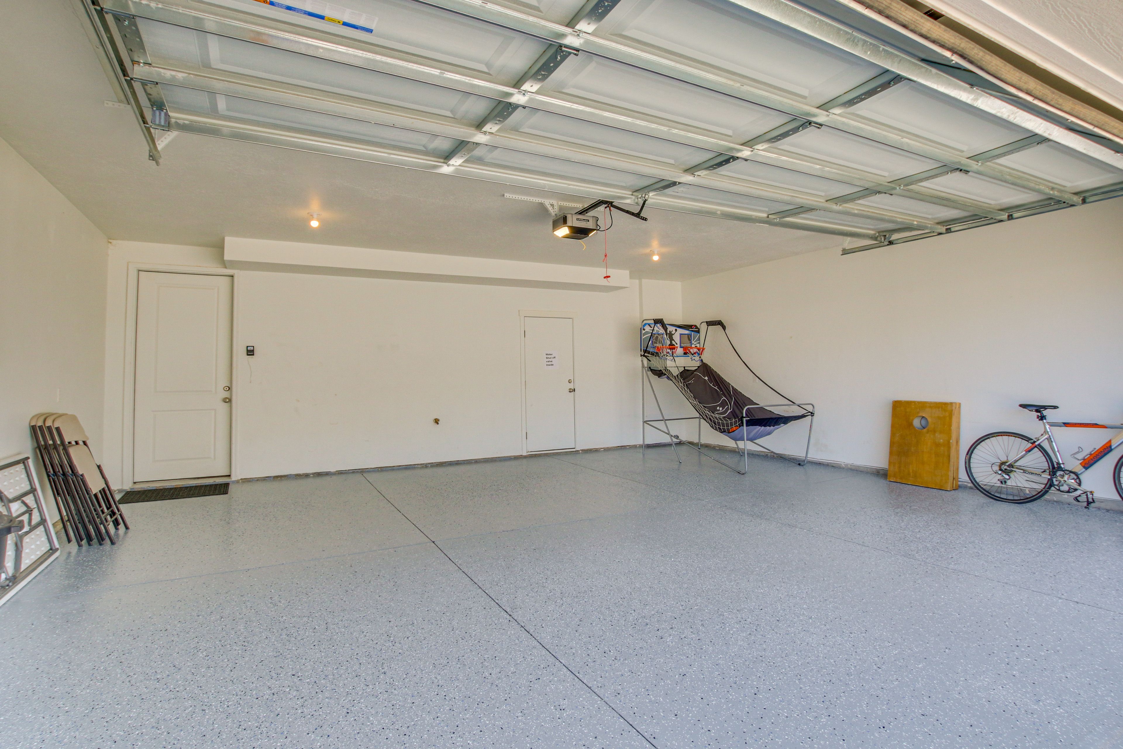 Garage | Basketball Game | Bike | Cornhole
