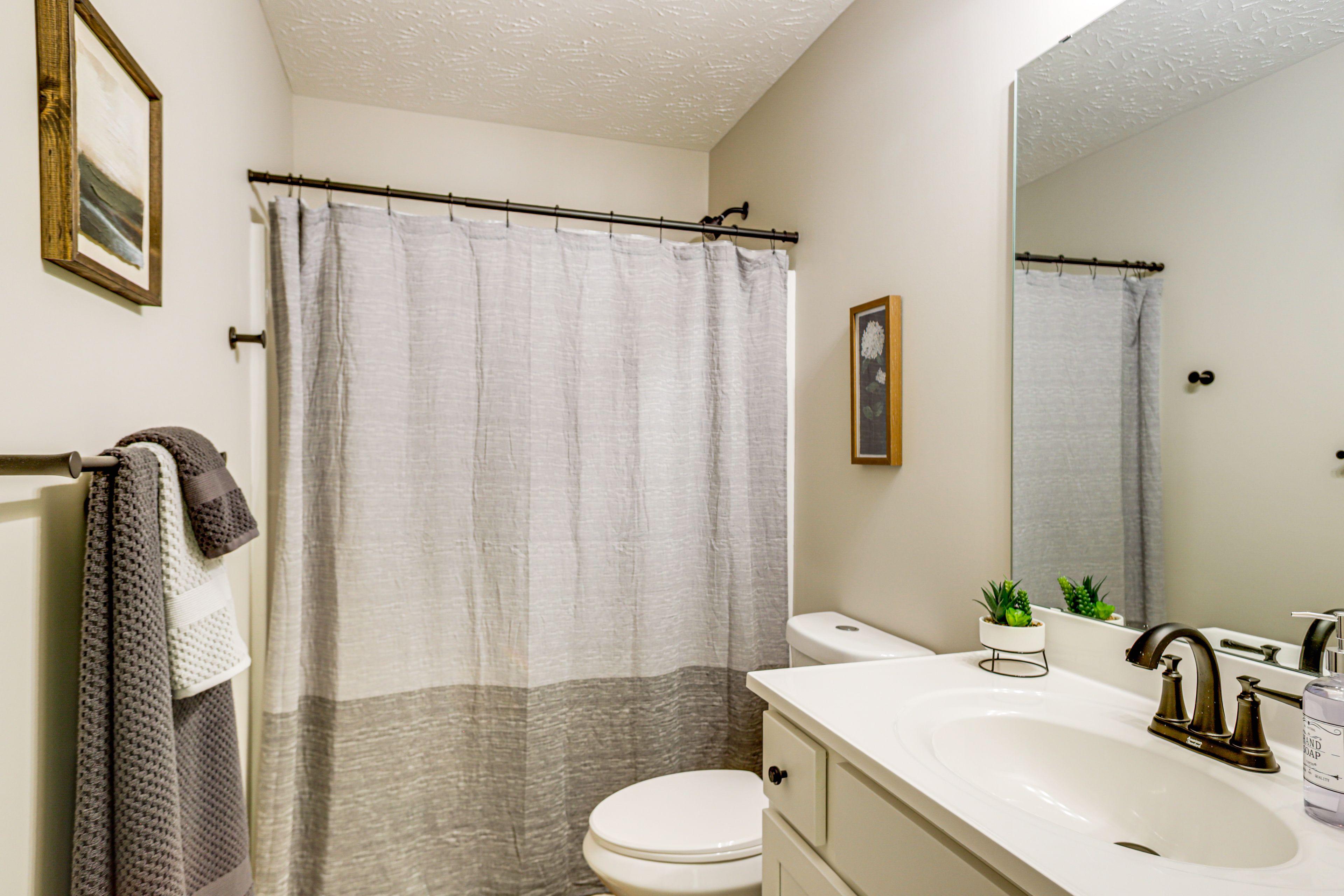 Full Bath | Lower Level