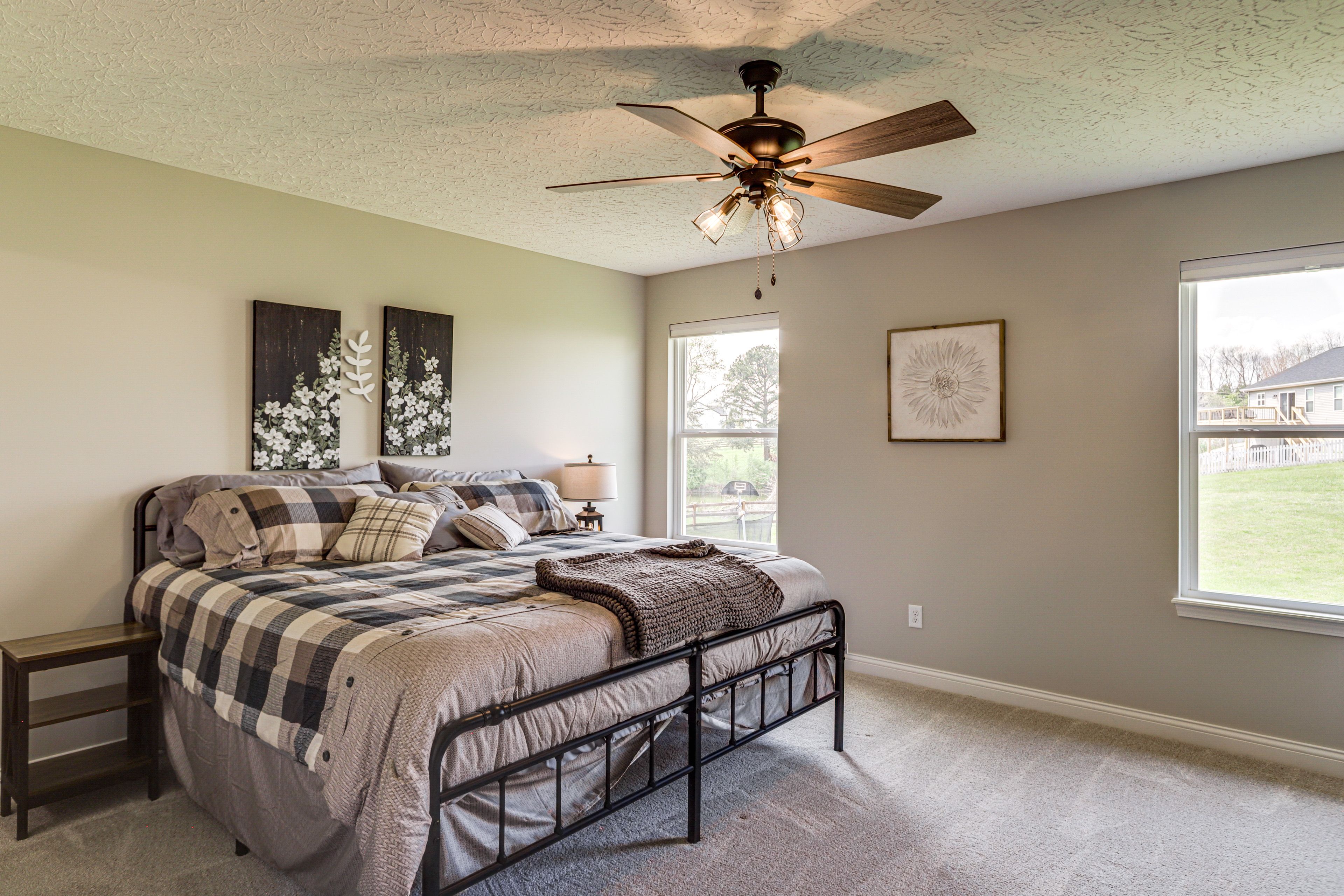 Bedroom 1 | King Bed | Linens | Main Level