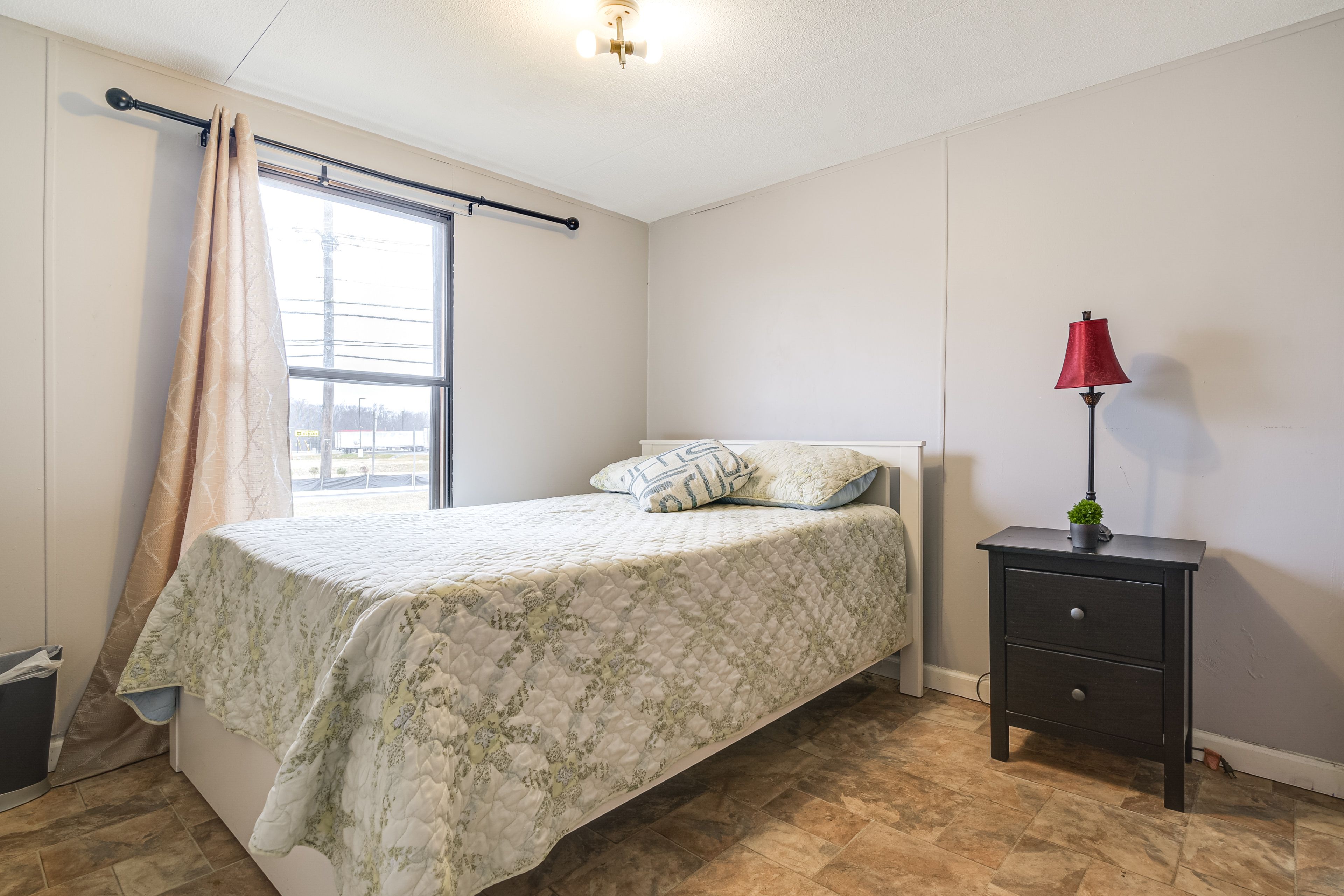 Bedroom 3 | Full Bed