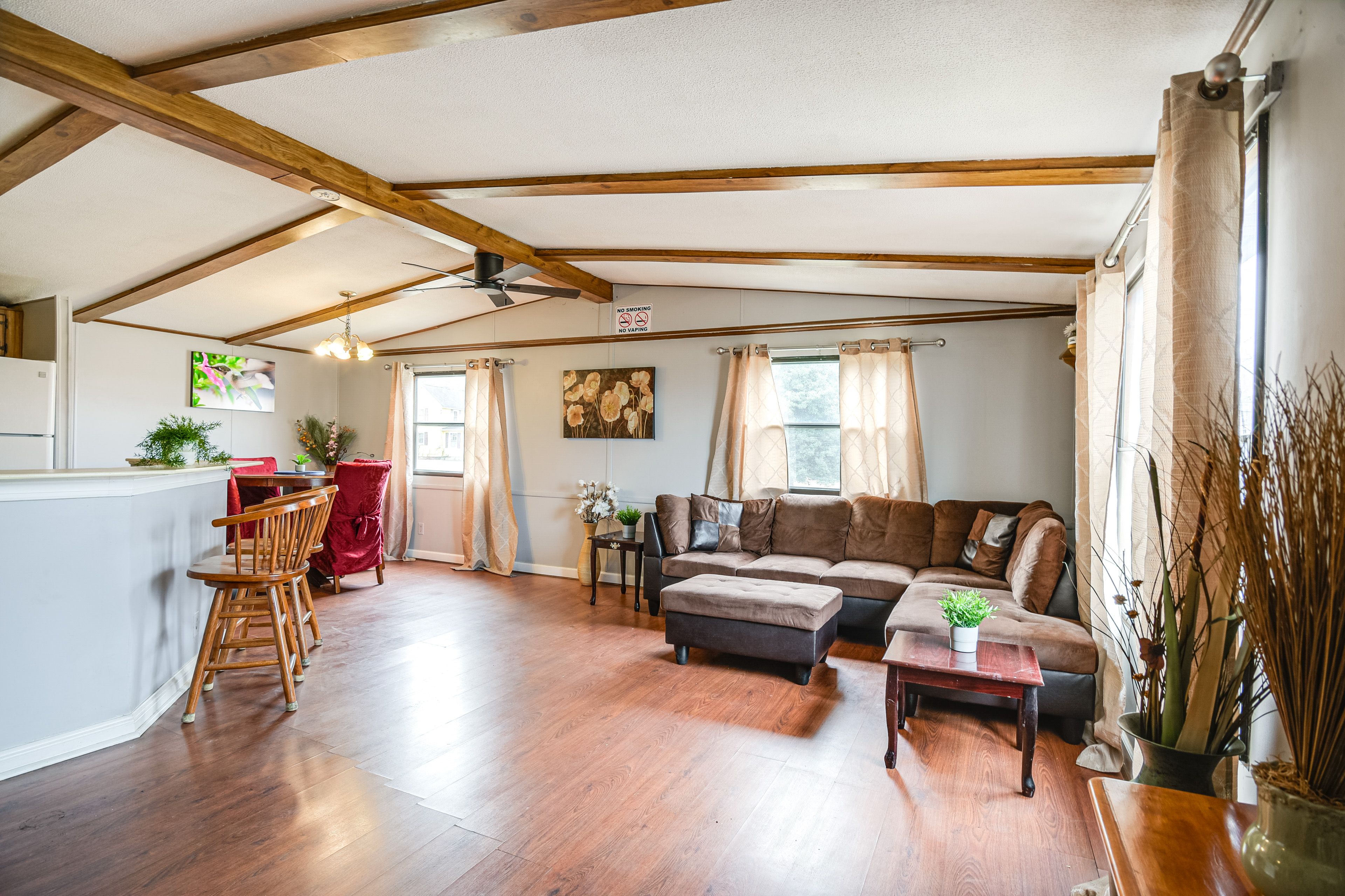 Aberdeen Vacation Rental | 3BR | 2BA | 1,000 Sq Ft | 9 Steps to Enter