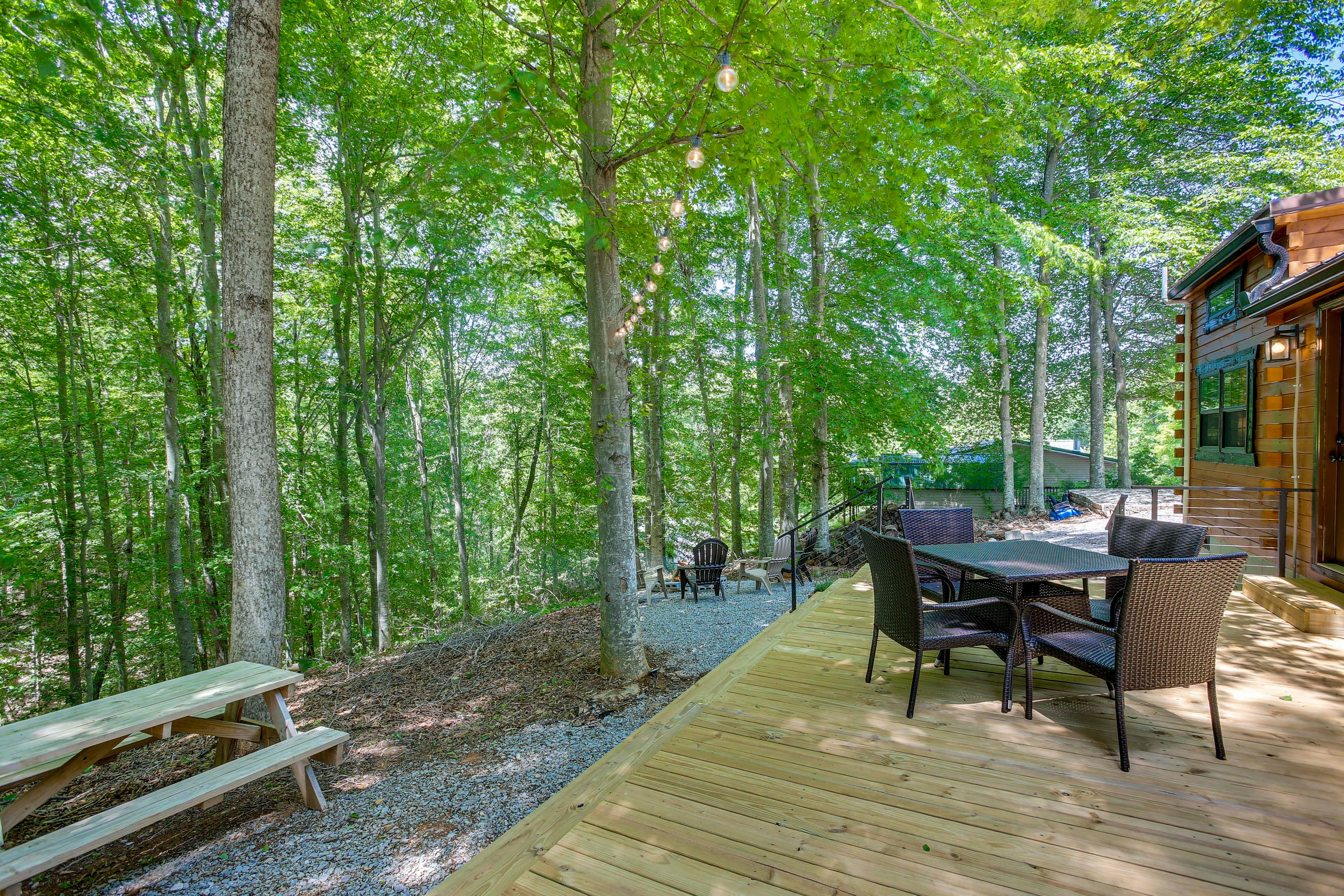 Deck | Outdoor Dining | Fire Pit