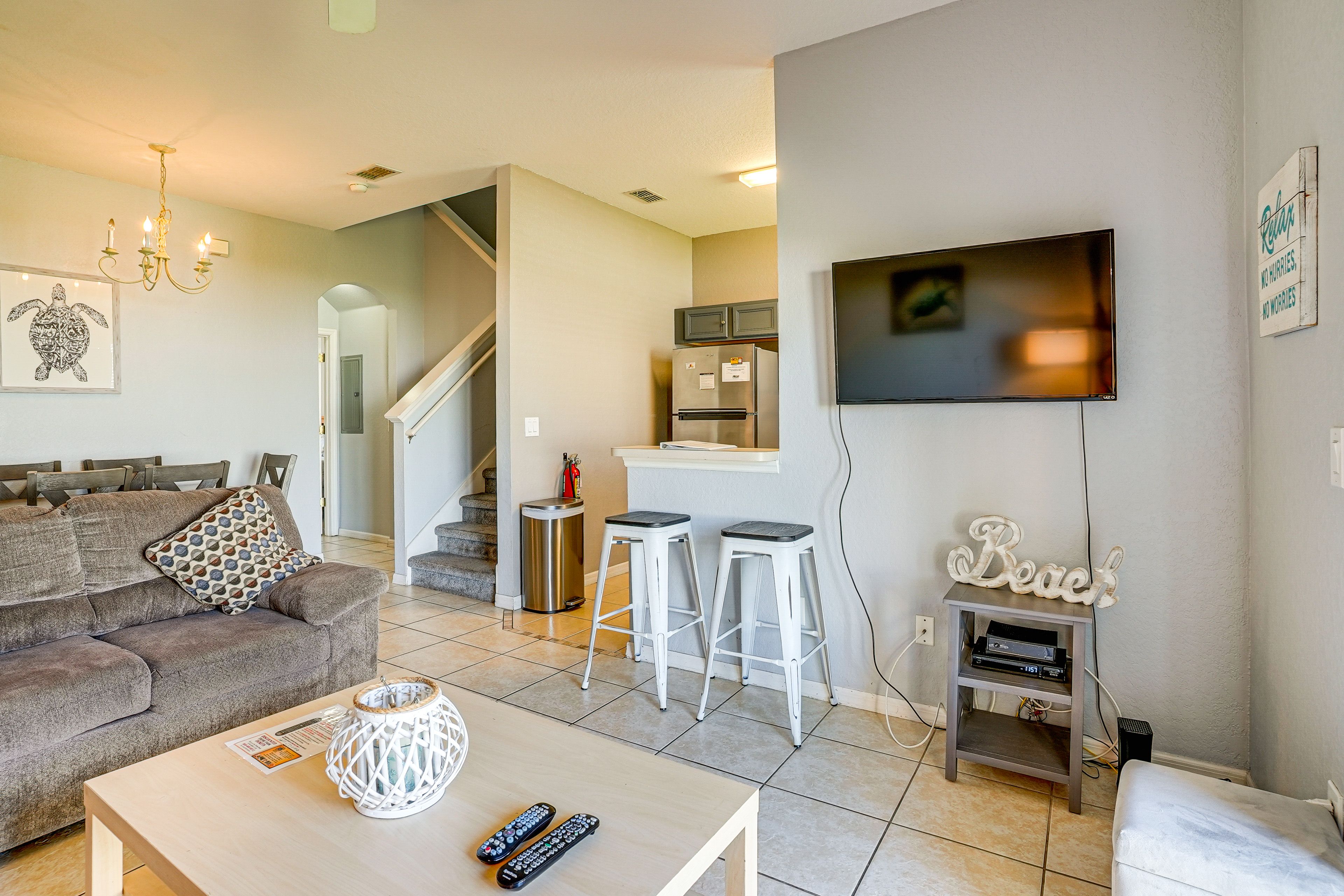 Living Room | 1st Floor | Central A/C & Heat | Free WiFi