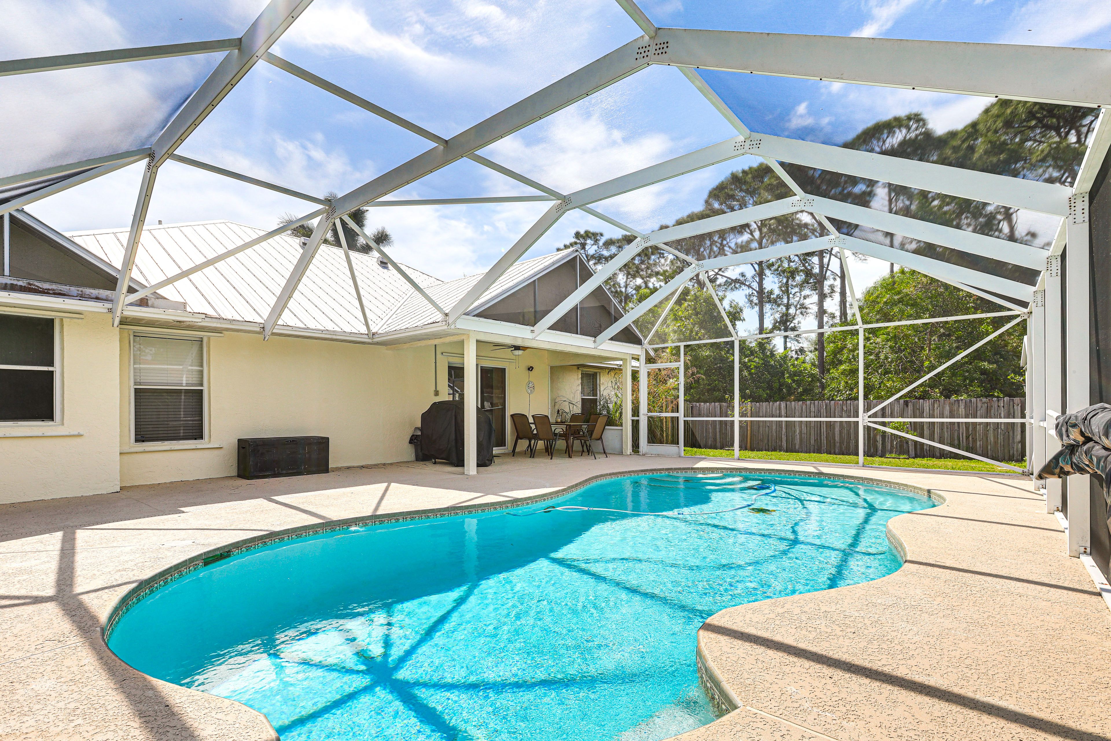 Port St. Lucie Vacation Rental | 3BR | 2BA | 1,240 Sq Ft | Step-Free Access