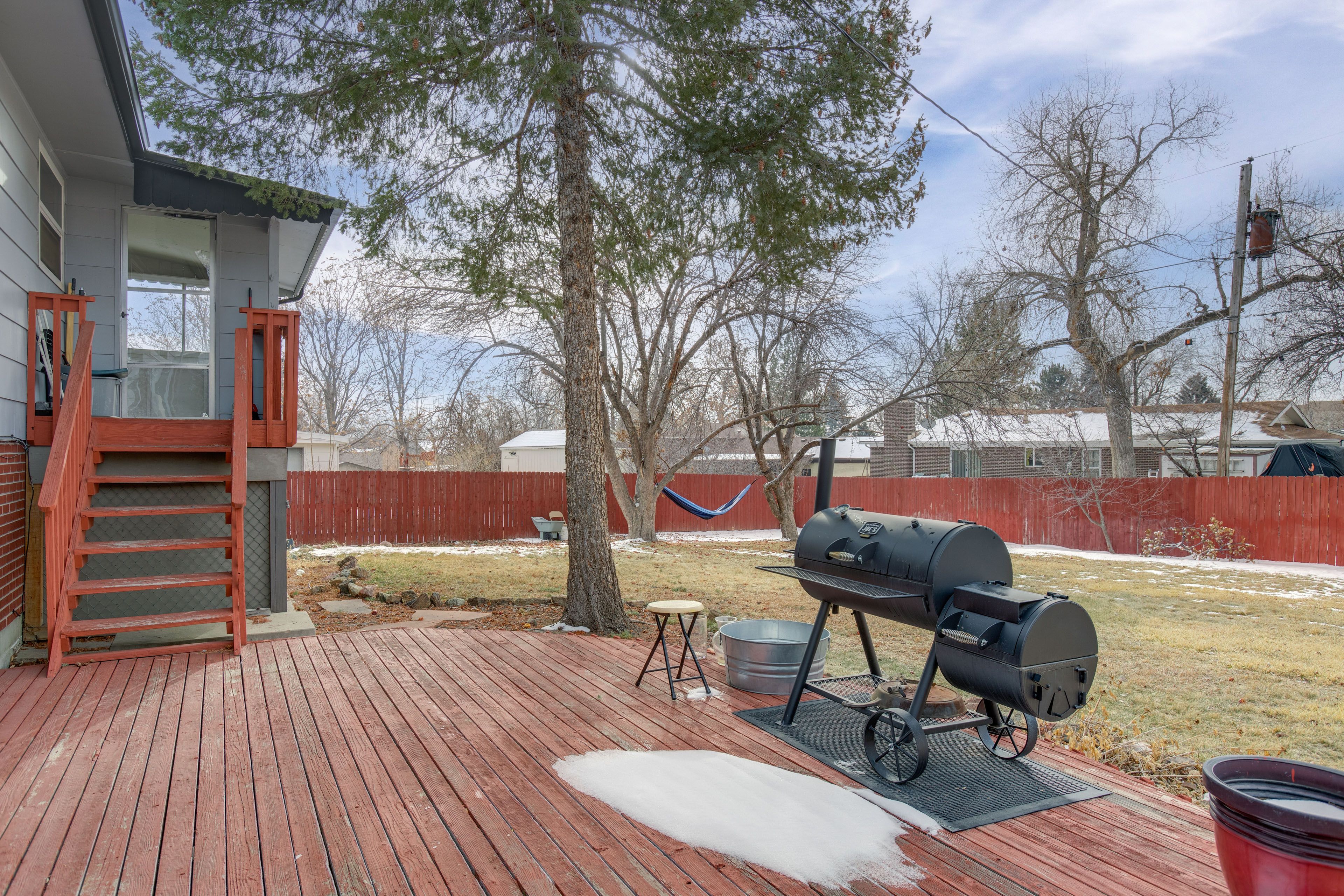 Patio | Charcoal Grill
