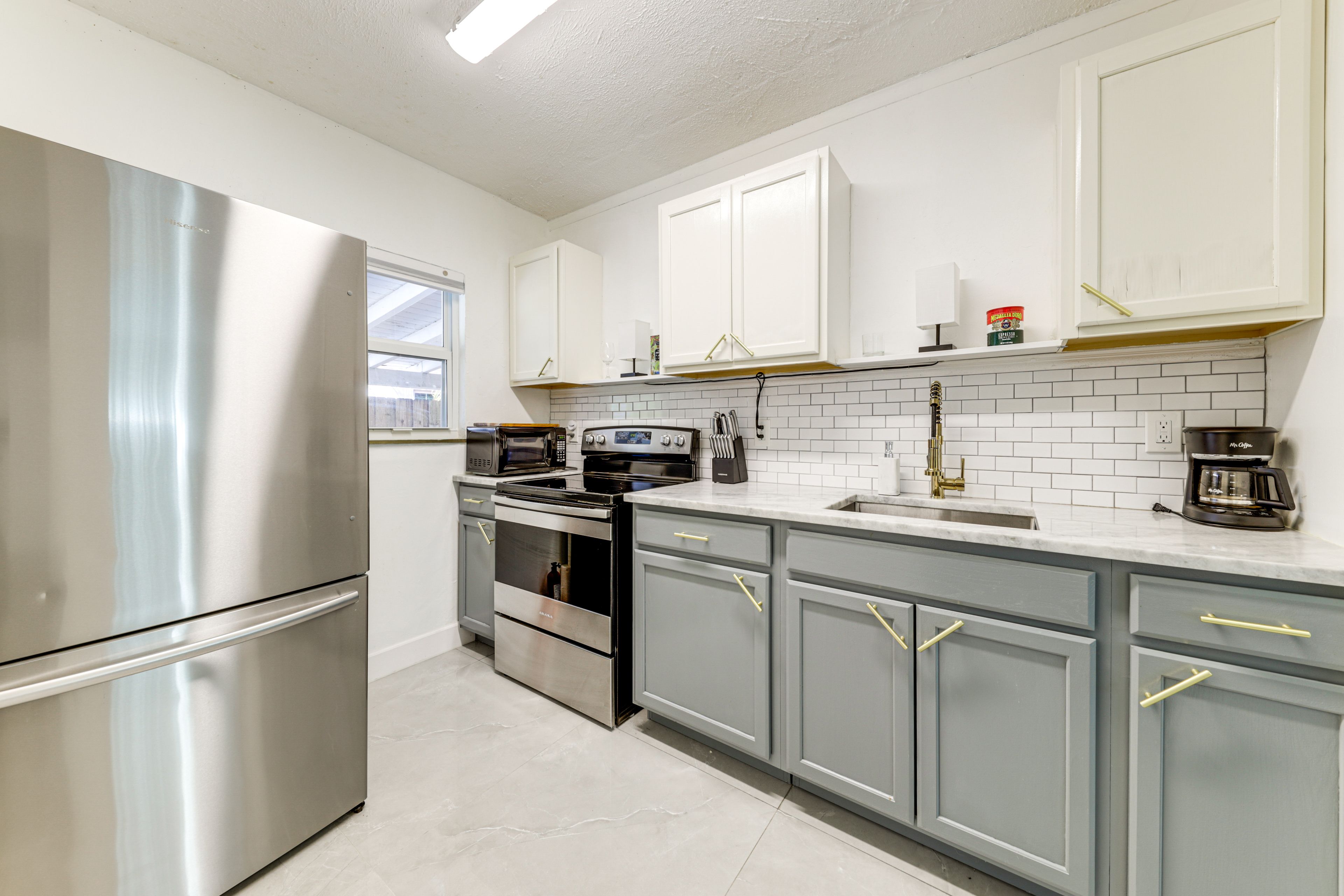 Kitchen | Blender | Toaster