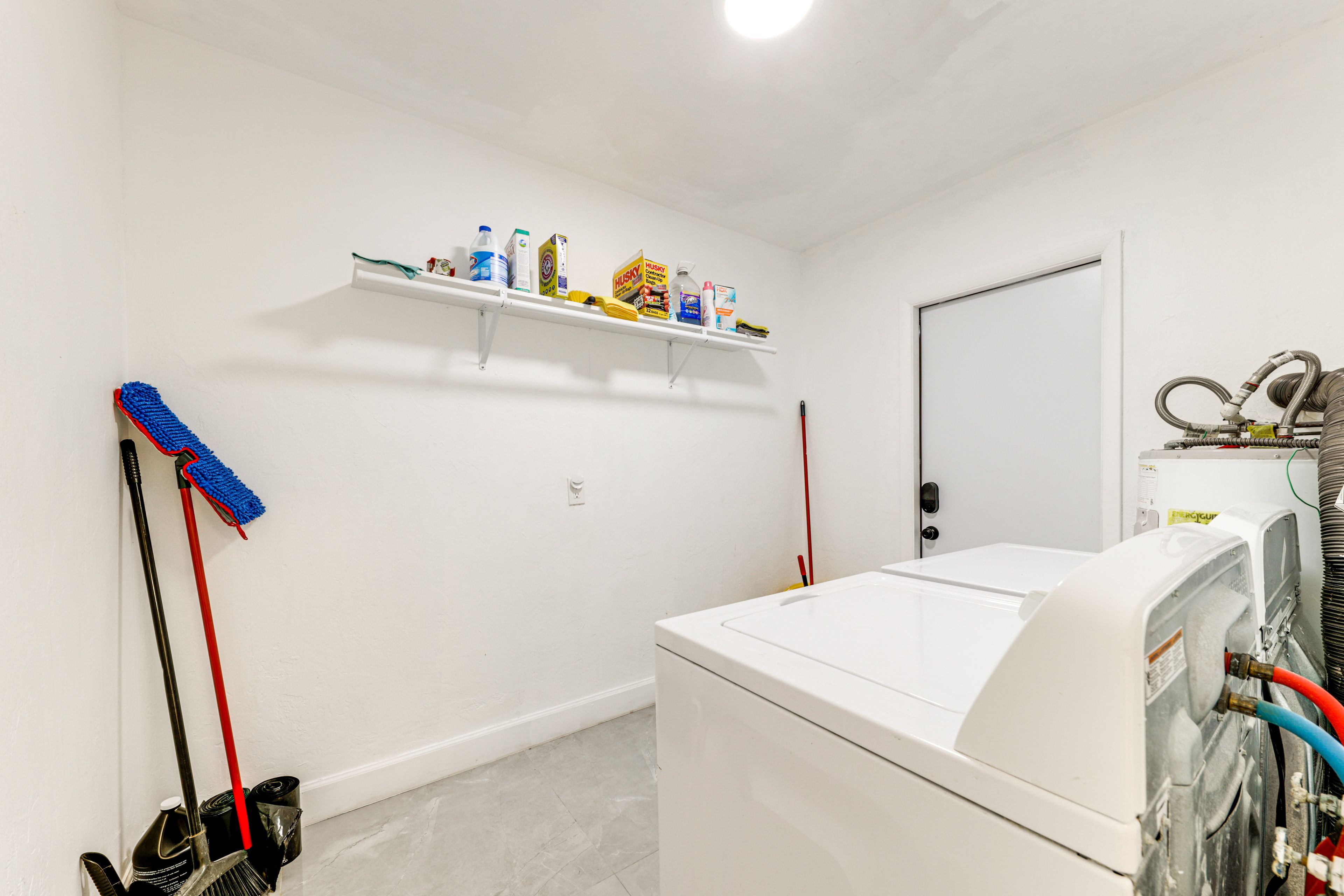 Laundry Room | Detergent Provided