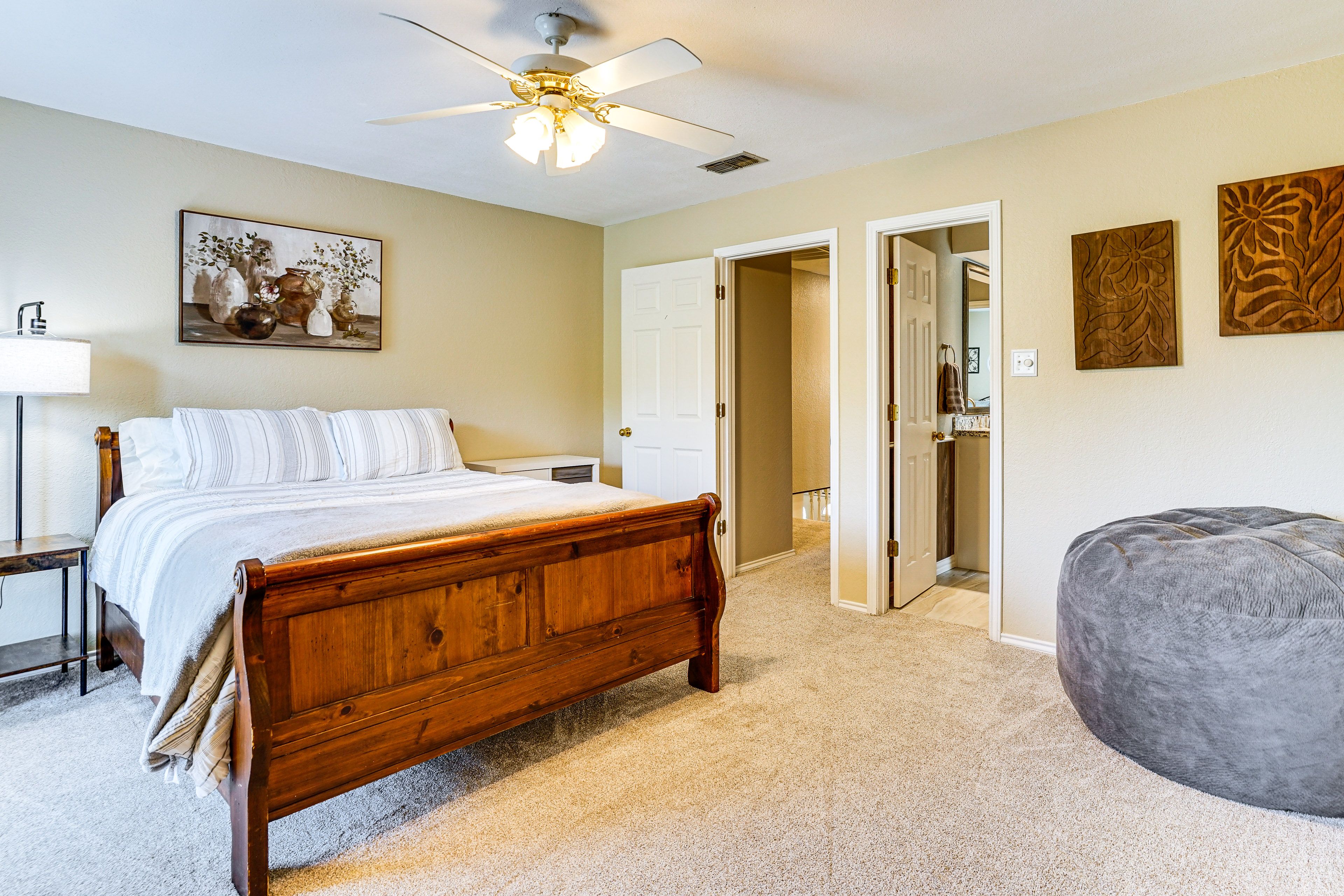 Bedroom 2 | Queen Bed | 2nd Floor