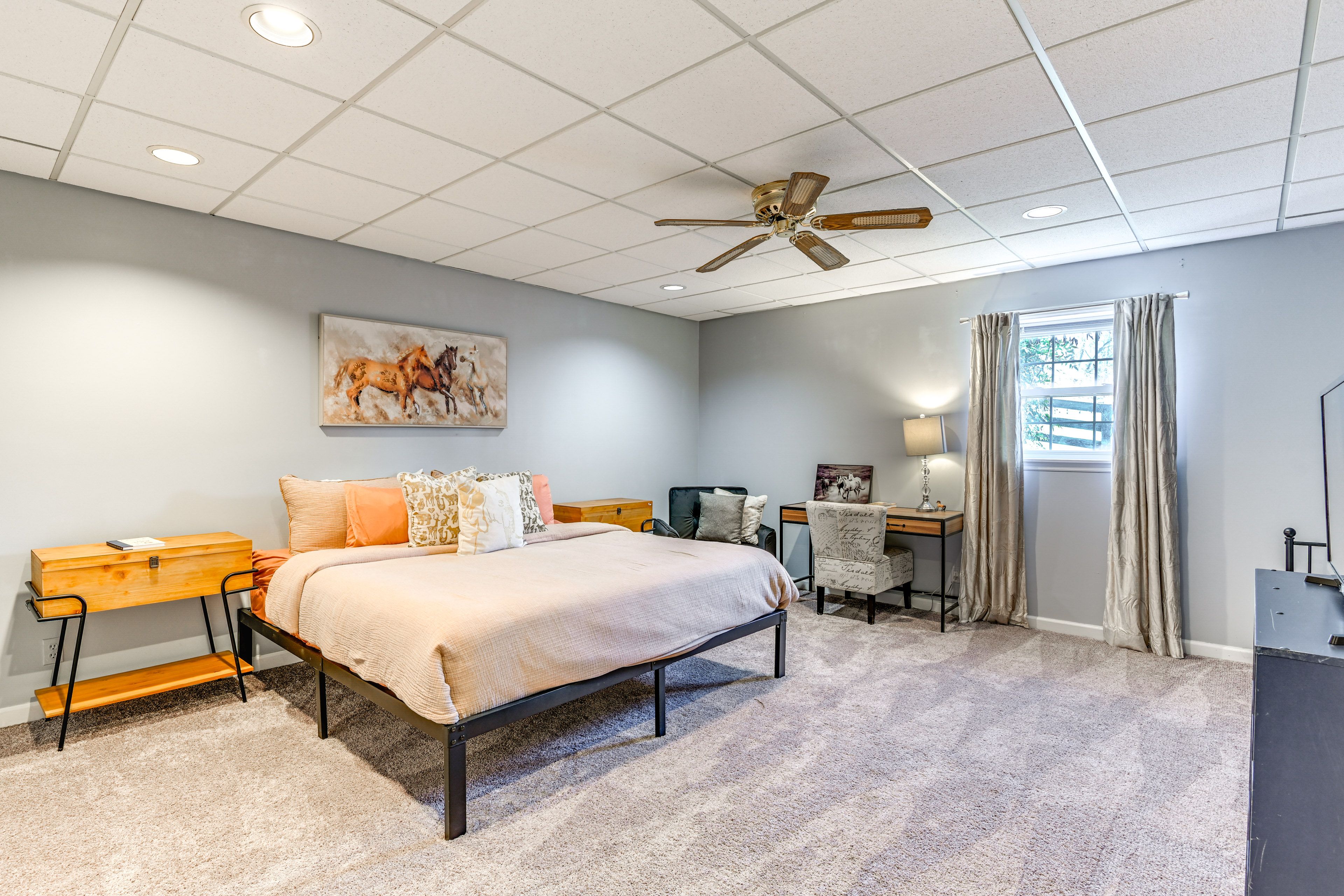 Bedroom | King Bed | Twin Daybed w/ Twin Trundle | Convertible Twin-Sized Chair