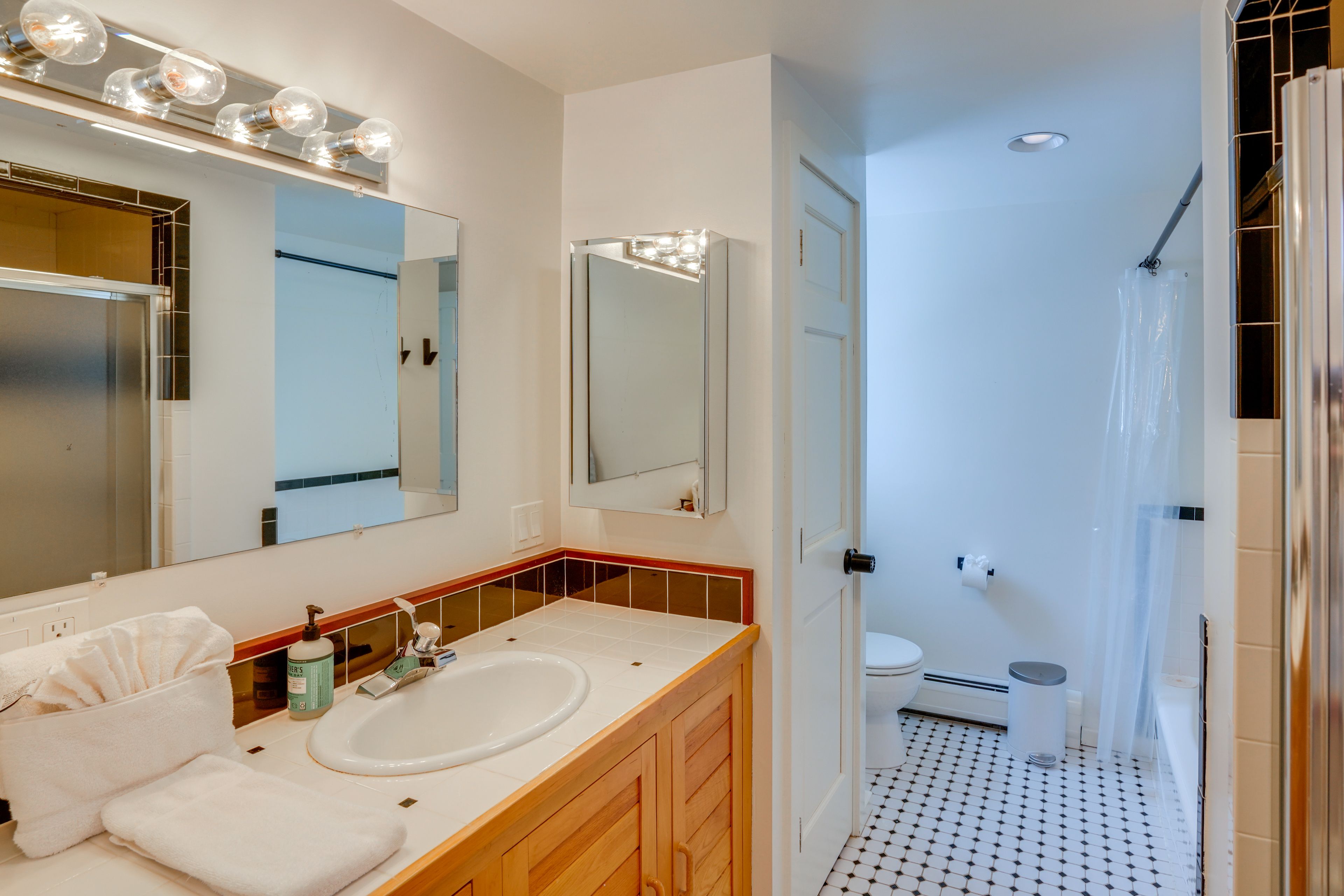 En-Suite Bathroom | Shower | 3rd Floor