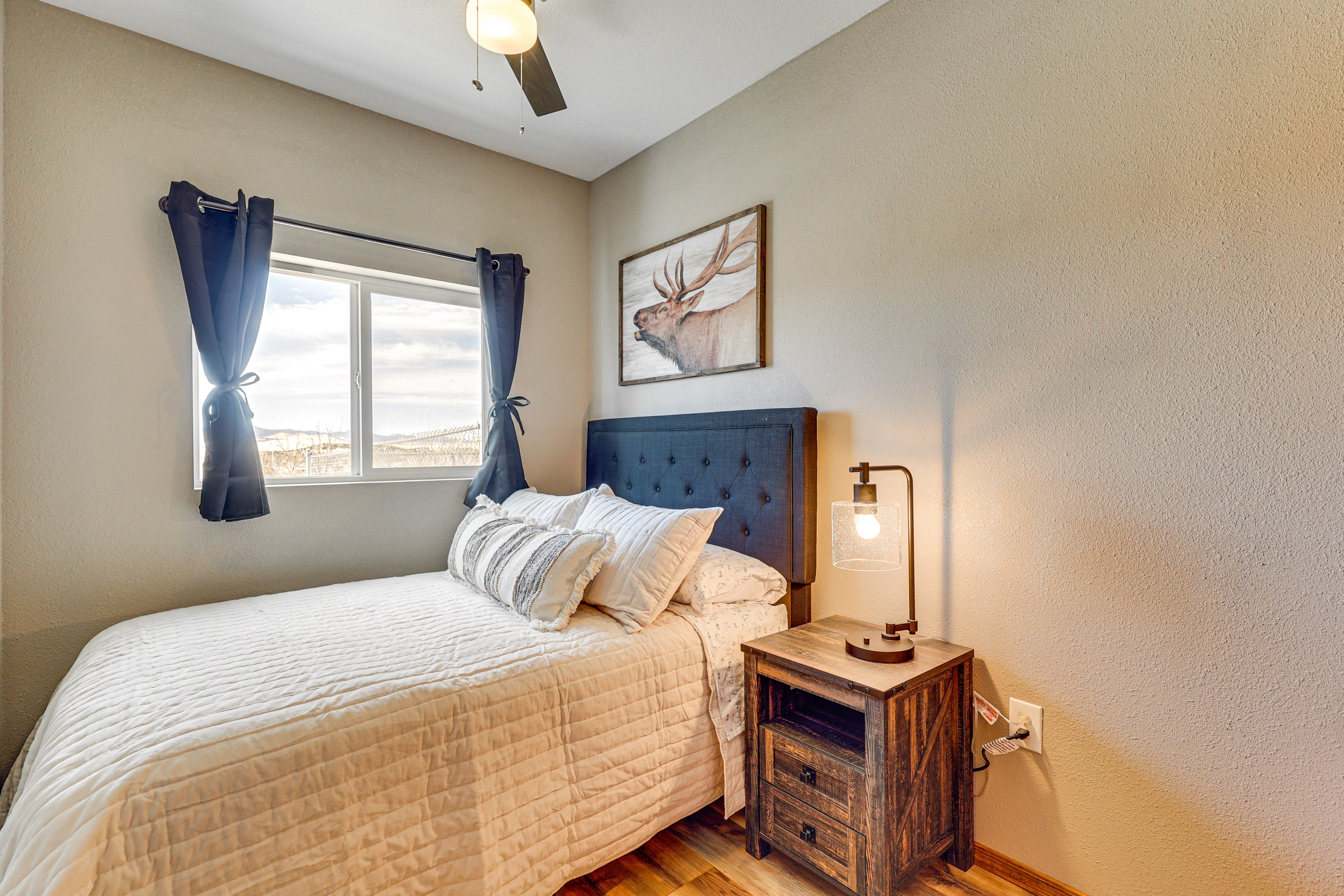 Bedroom 2 | Full Bed | 1st Floor