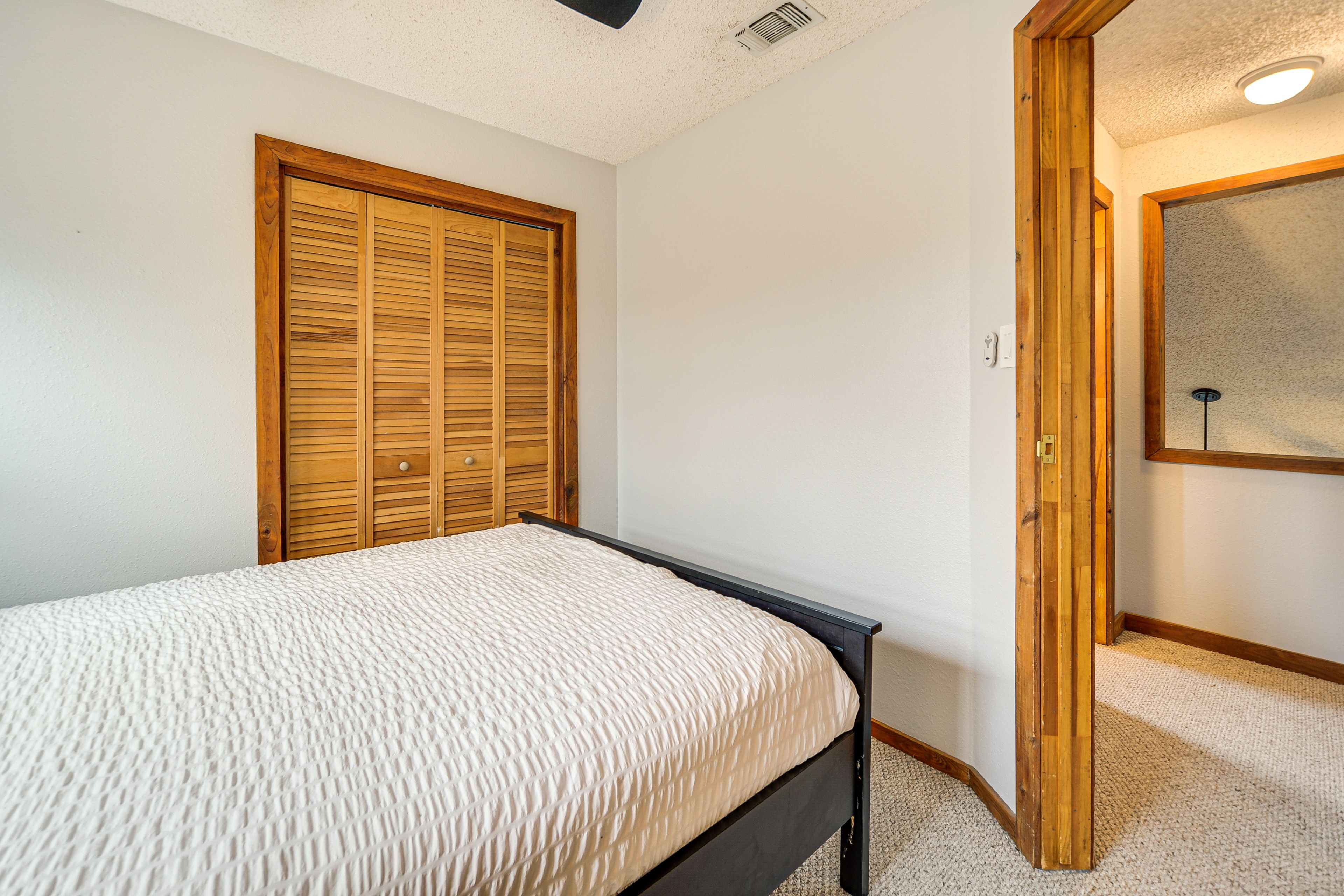Bedroom 3 | 2nd Floor | Queen Bed