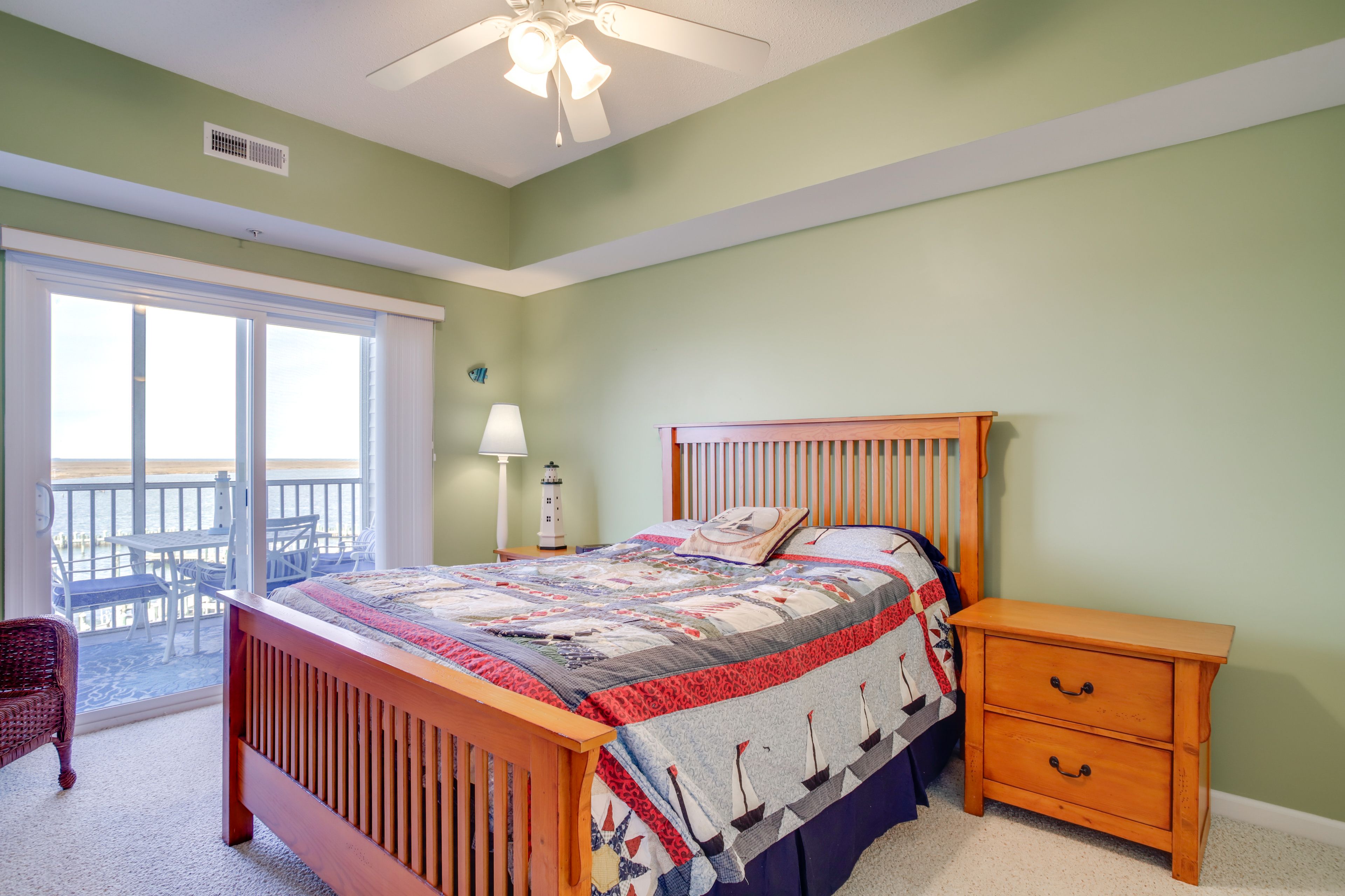 Bedroom 1 | King Bed | Linens Provided