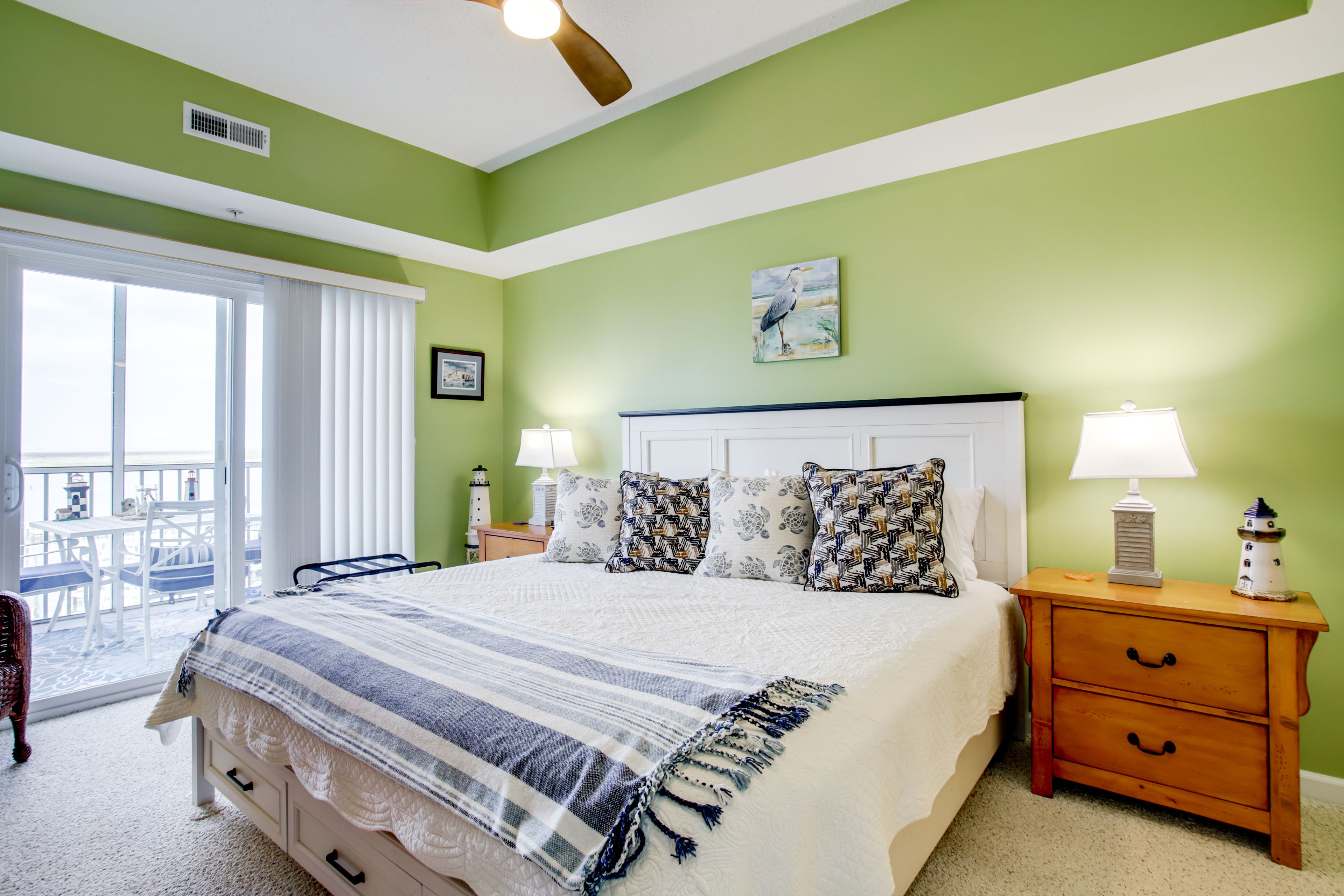 Bedroom 1 | King Bed | Linens Provided