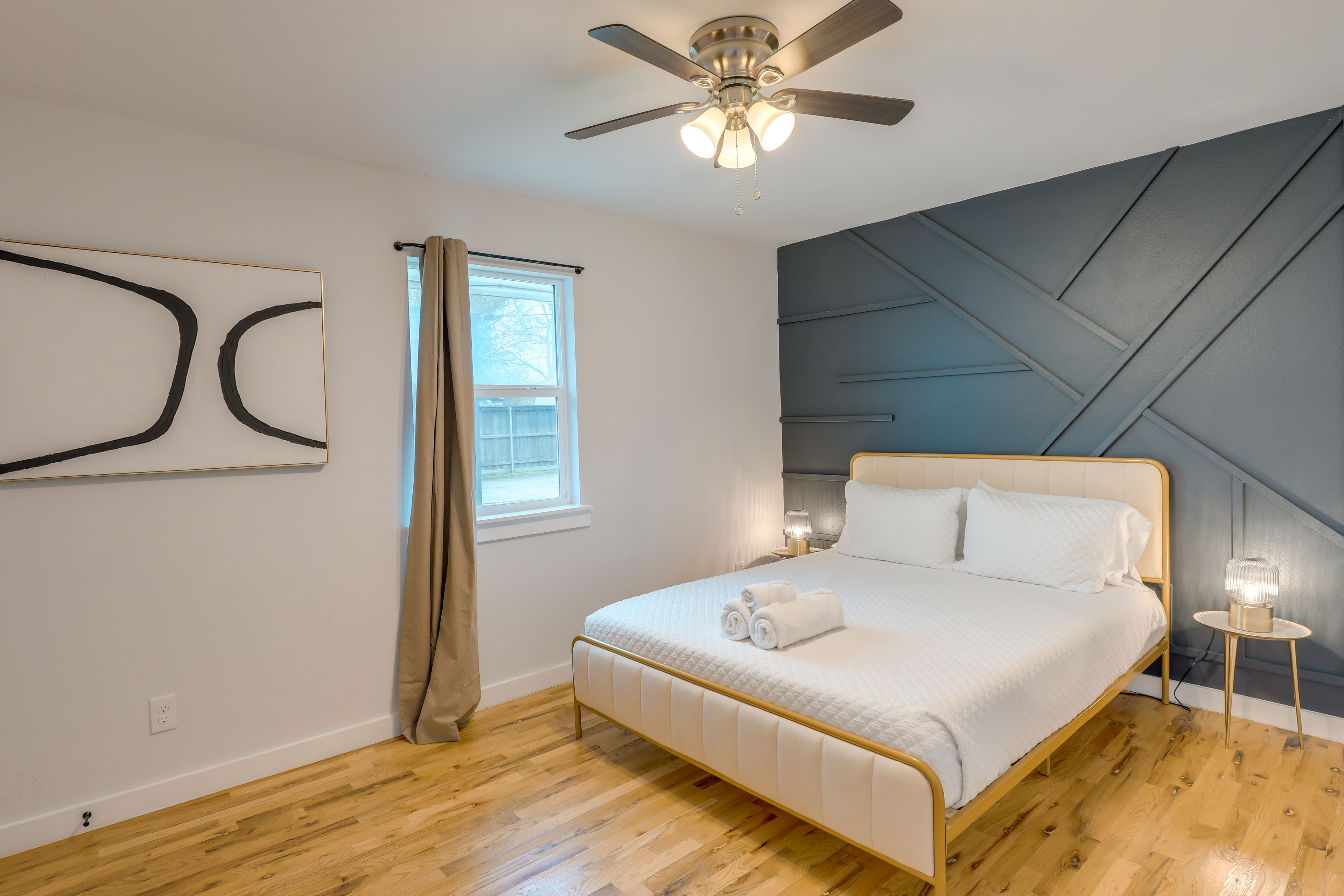 Bedroom 2 | Queen Bed | Linens Provided