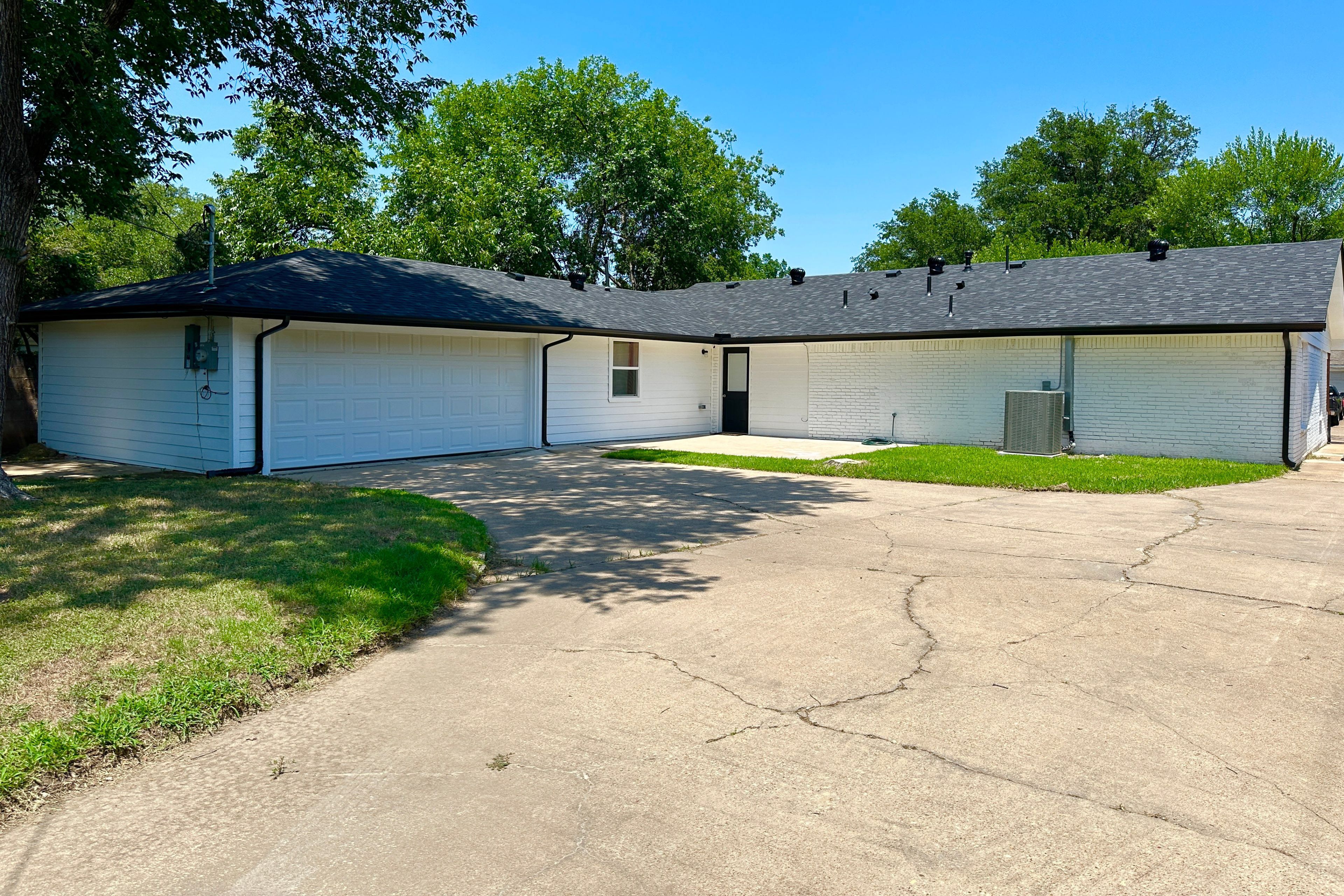Parking | Driveway (3 Vehicles) | No Garage Access | Free Street Parking