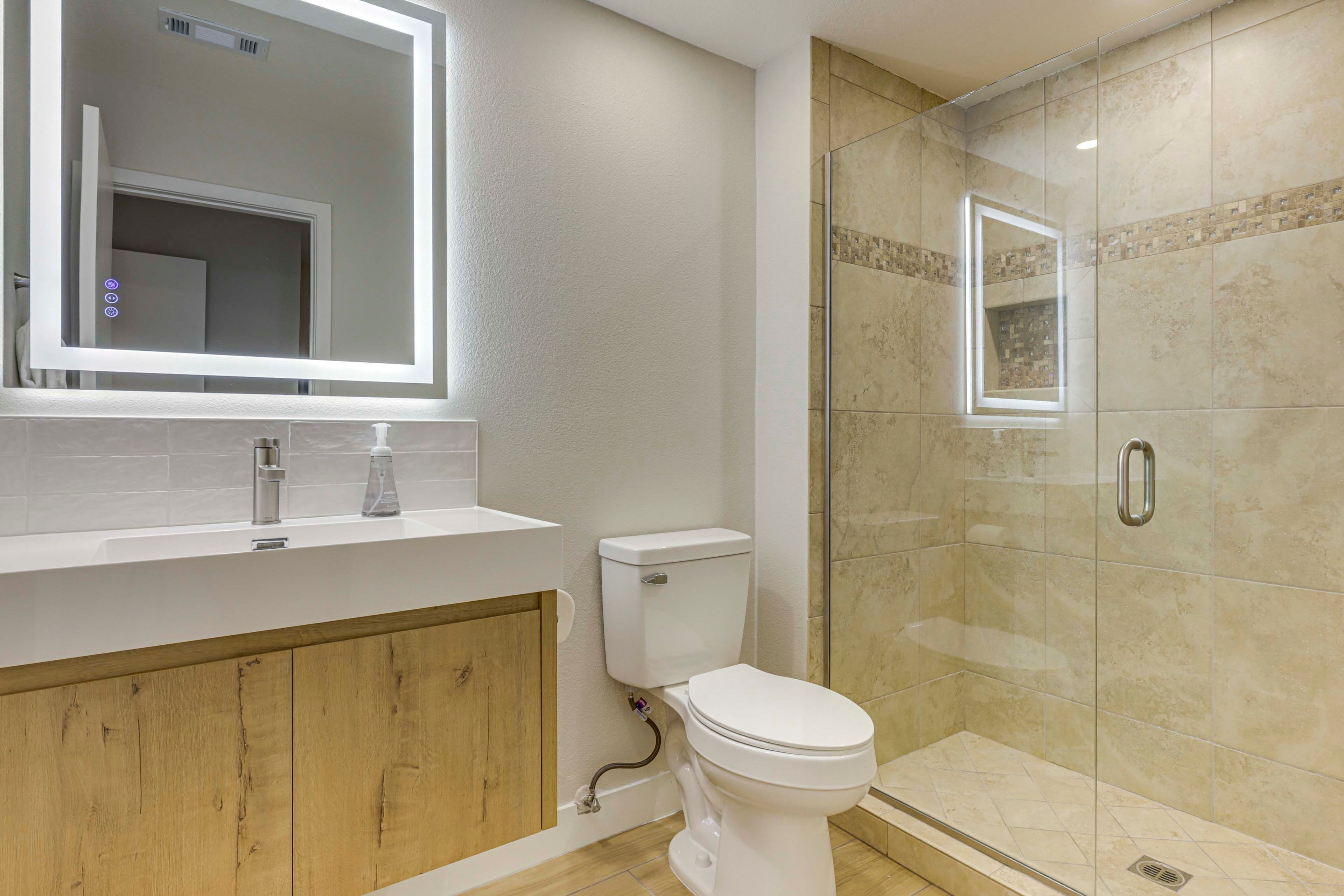 Full Bathroom