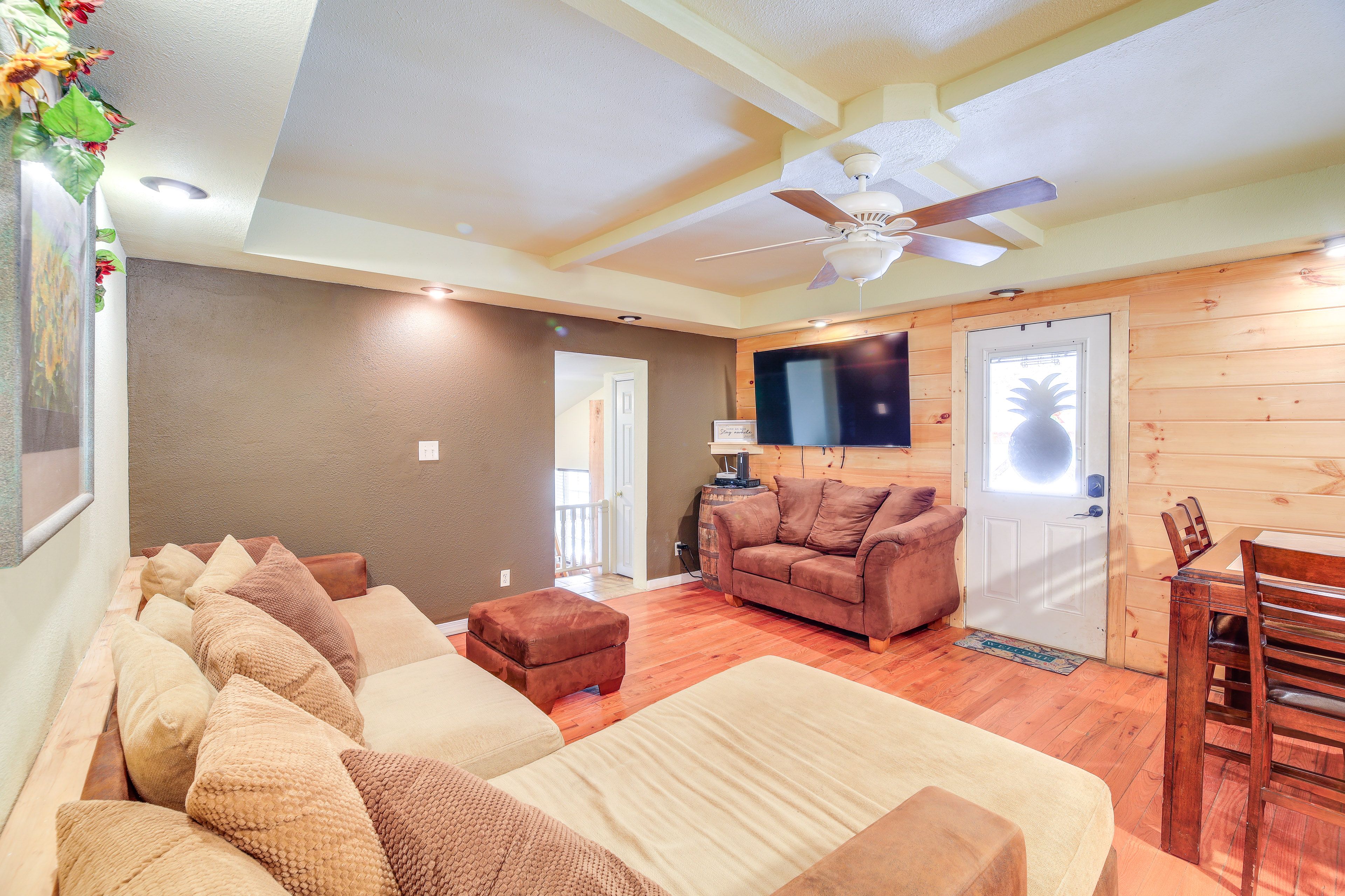 Delbarton Vacation Rental | 3BR | 2BA | 1,420 Sq Ft | Stairs Required
