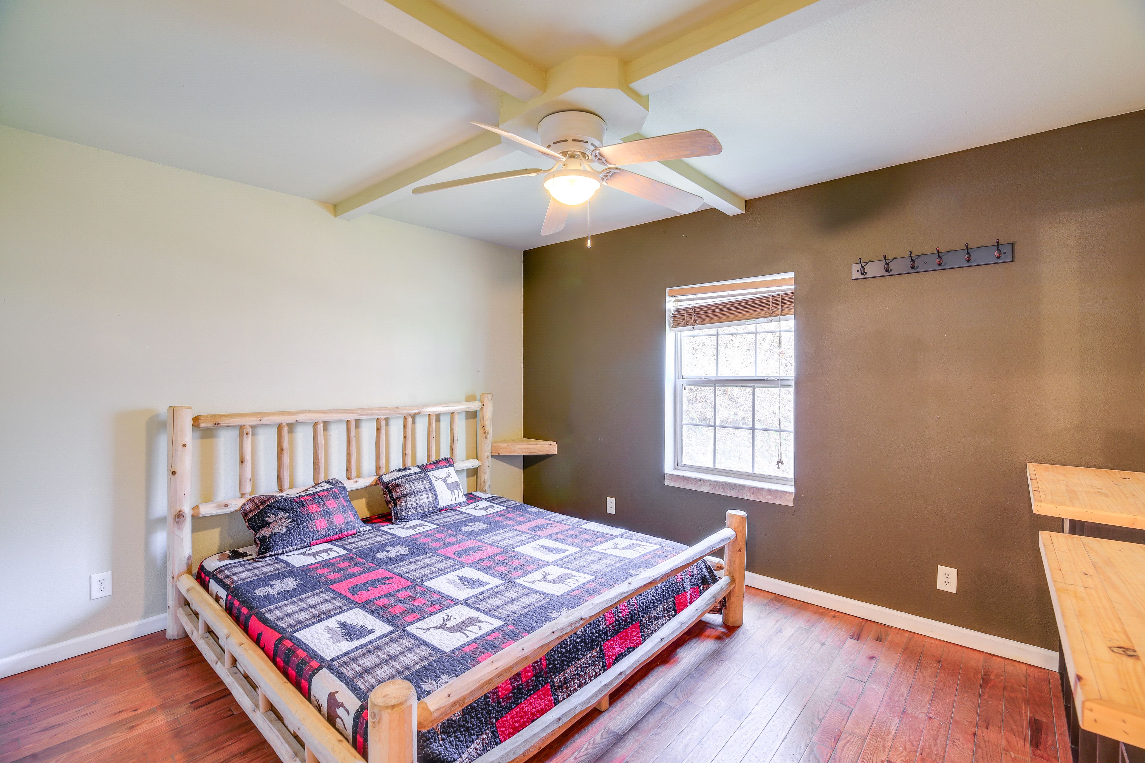 Bedroom 1 | King Bed | Main Level
