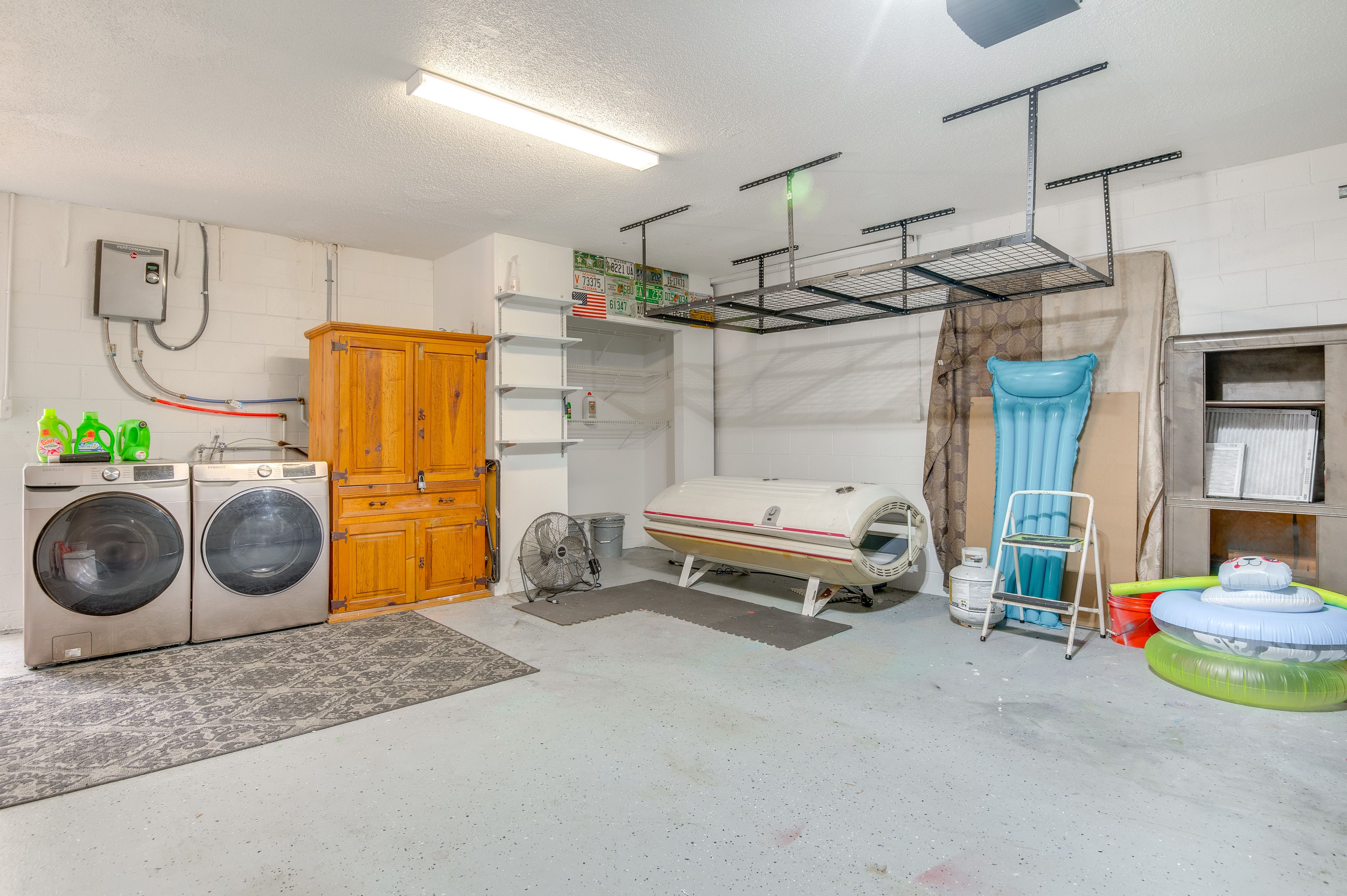 Garage | Laundry Area | Pool Toys