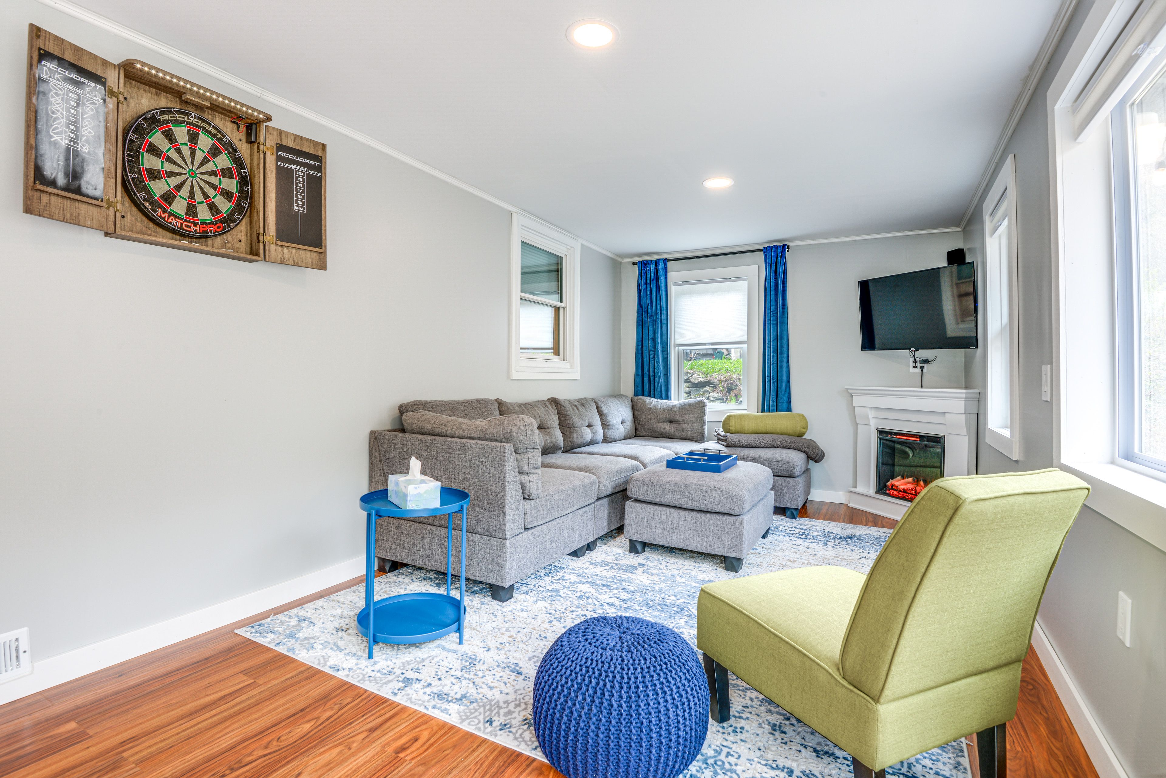 Family Room | Queen Sleeper Sofa | Free WiFi | Central Heat | 1st Floor