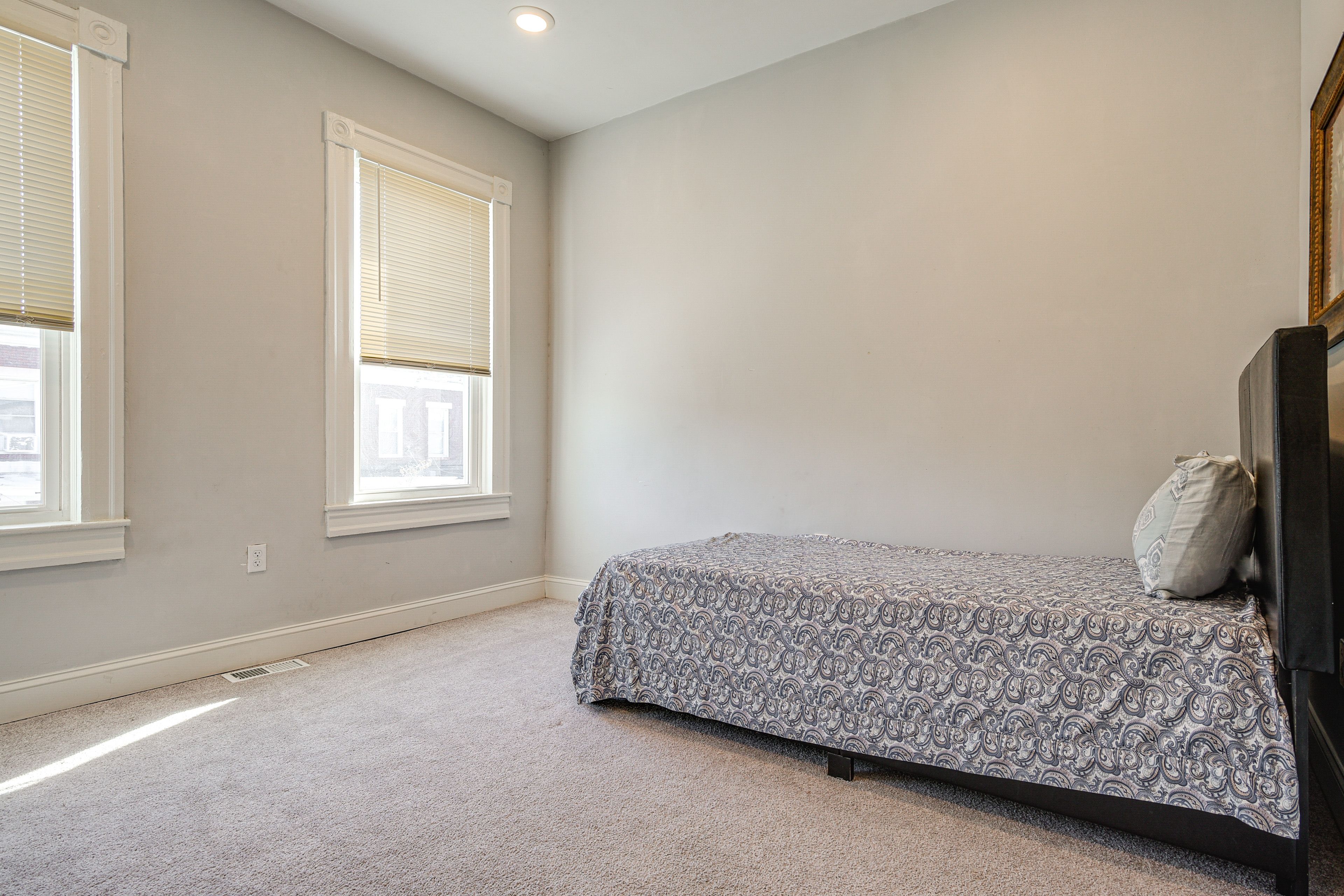 Bedroom 2 | Upper Level | Twin Bed