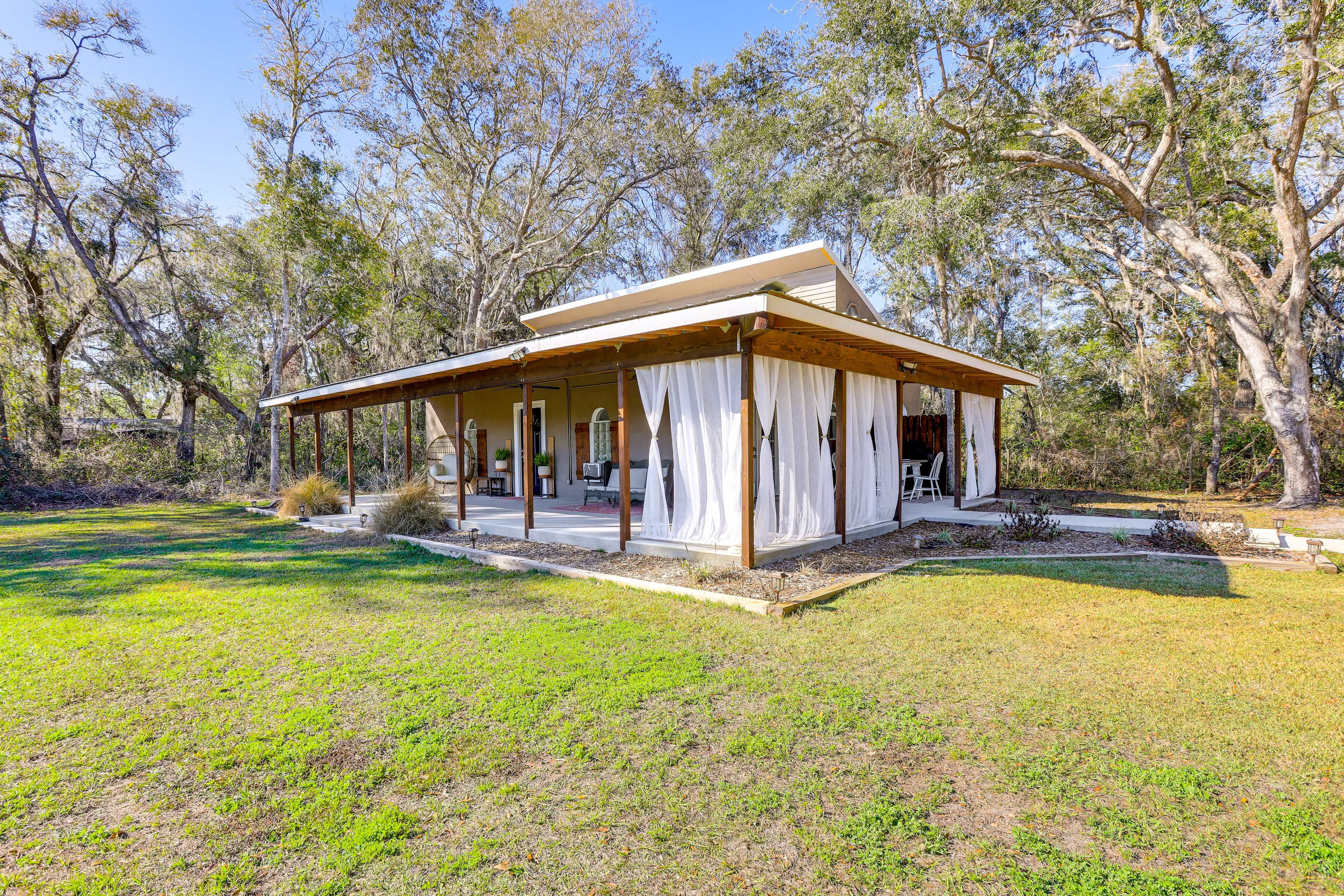 Home Exterior | Backyard